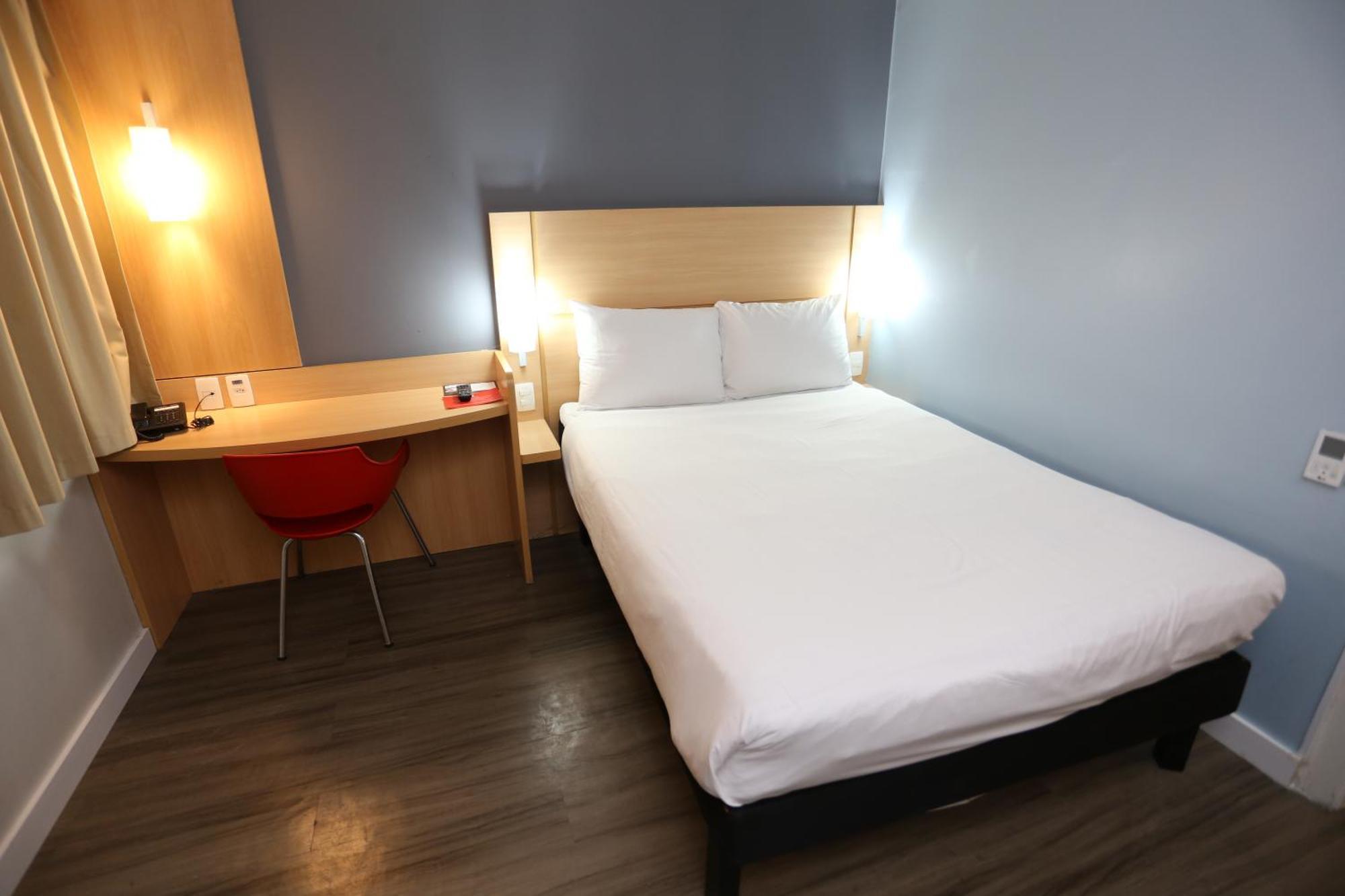 Standard Double Room Disability Access