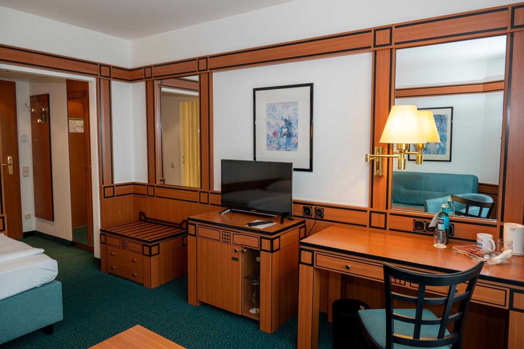Standard Single Room,1546428757:JPEG
