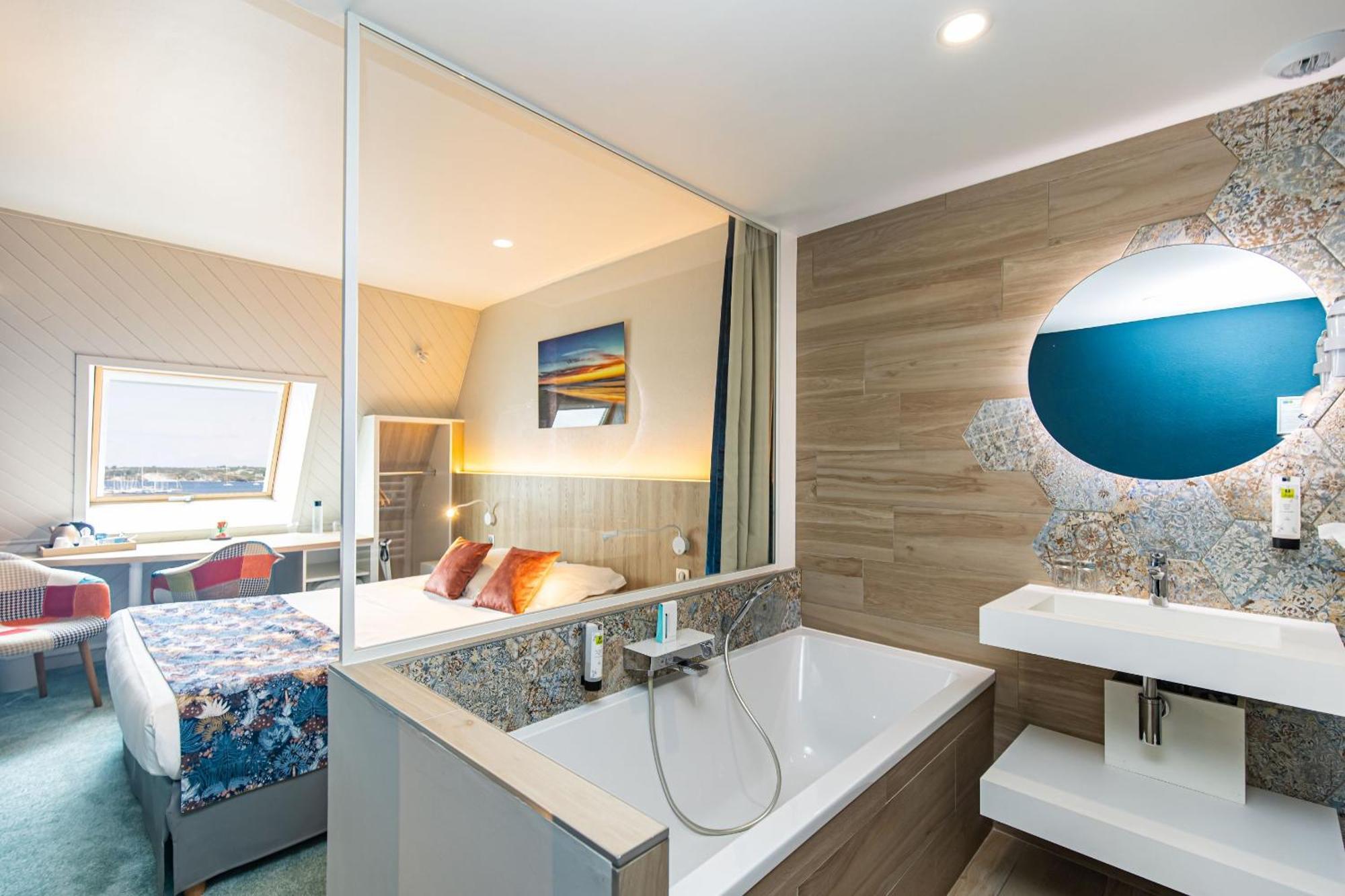 Romantic Double Room Sea View