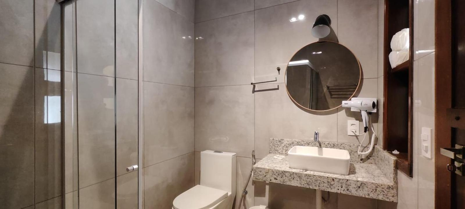 Deluxe Double Room Bath