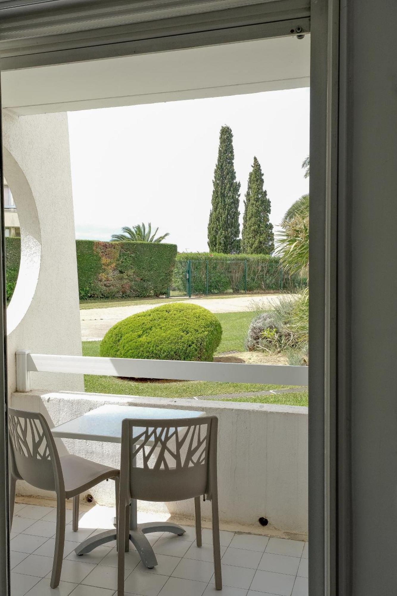 Double Room Side Garden View,1545193282:JPEG