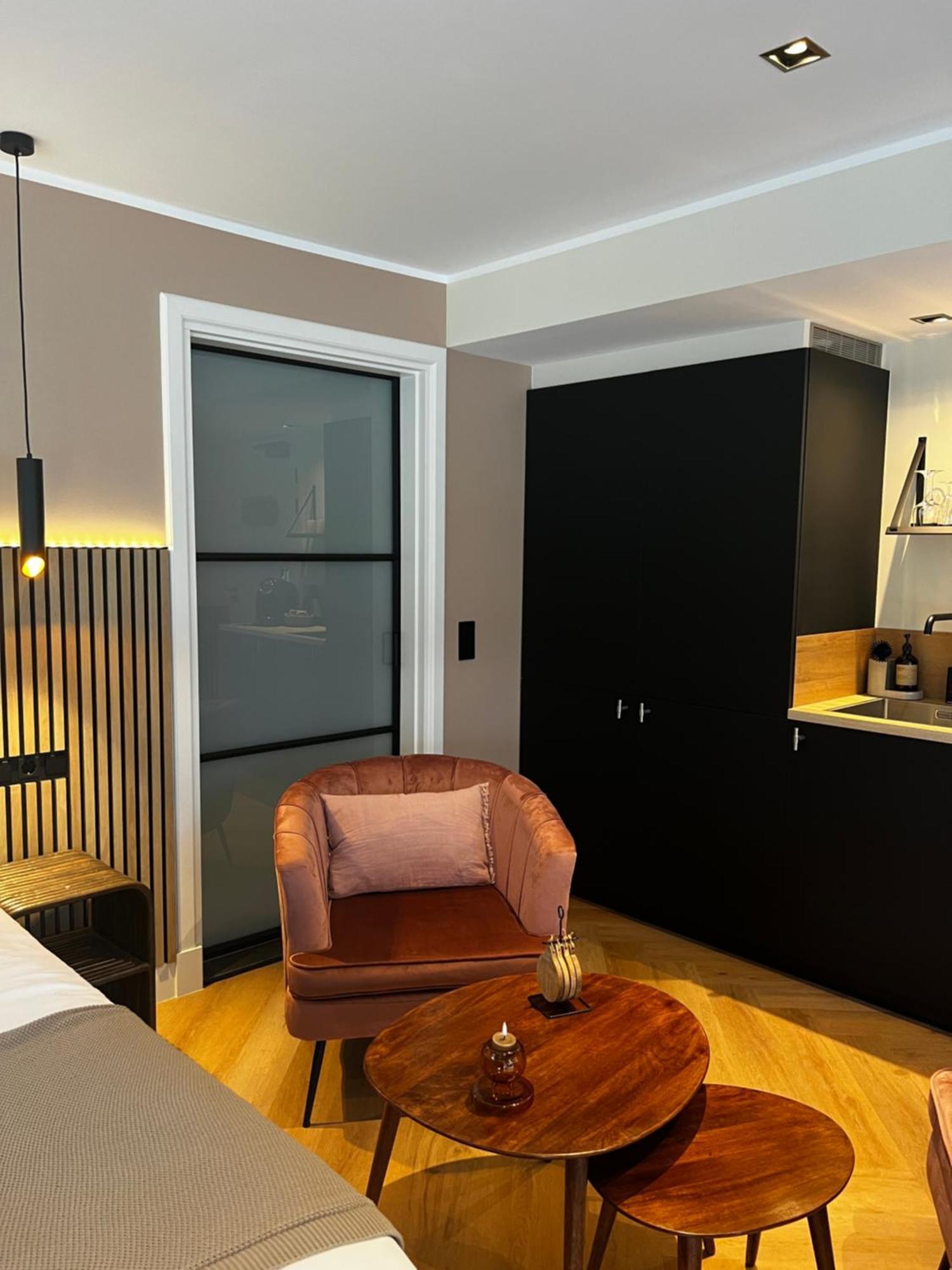 Deluxe Double Room Bath