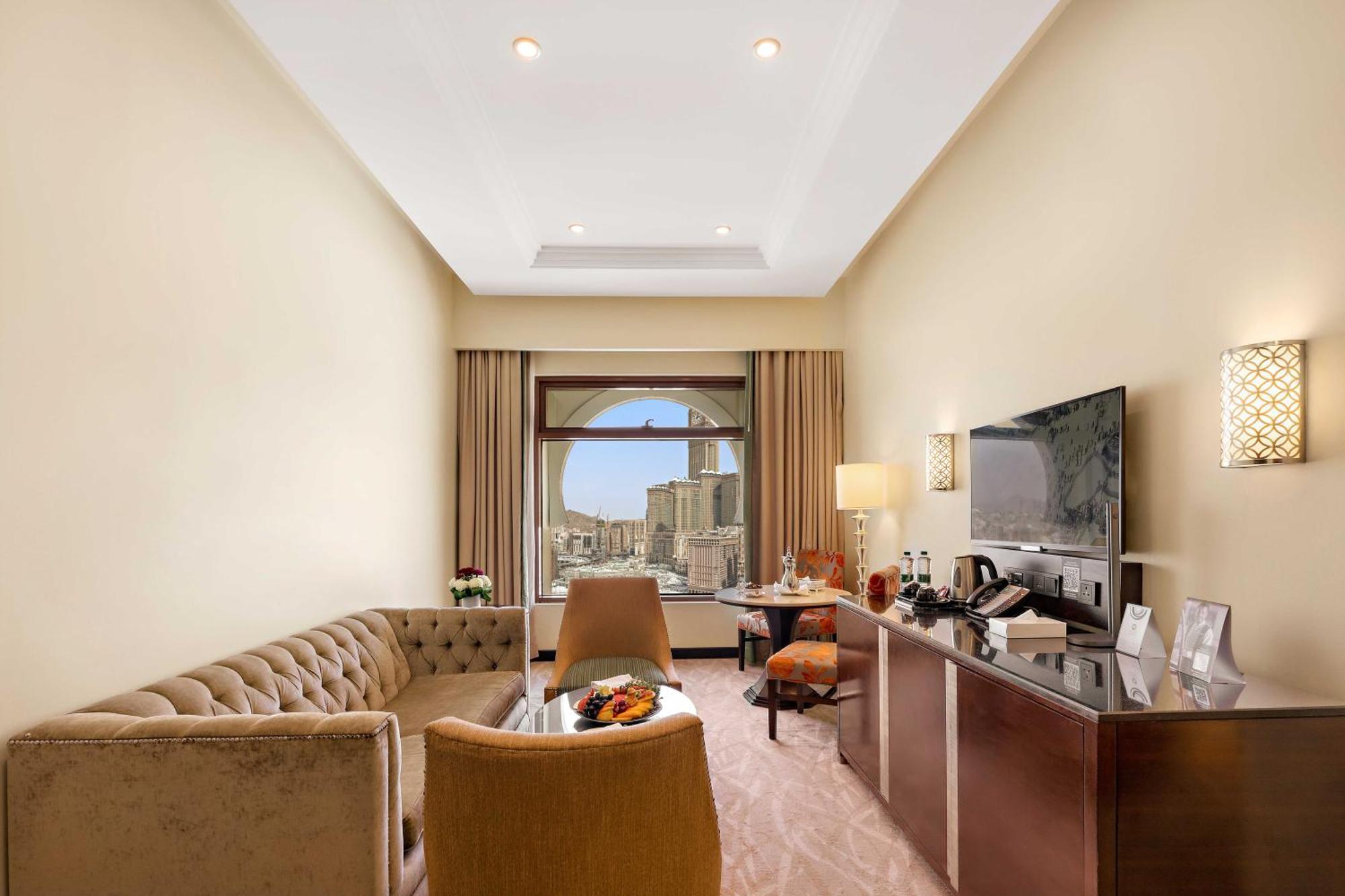 Diplomatic Suite With City View,1551773299:JPEG