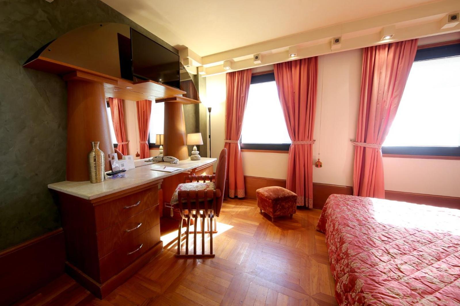 Standard Single Room