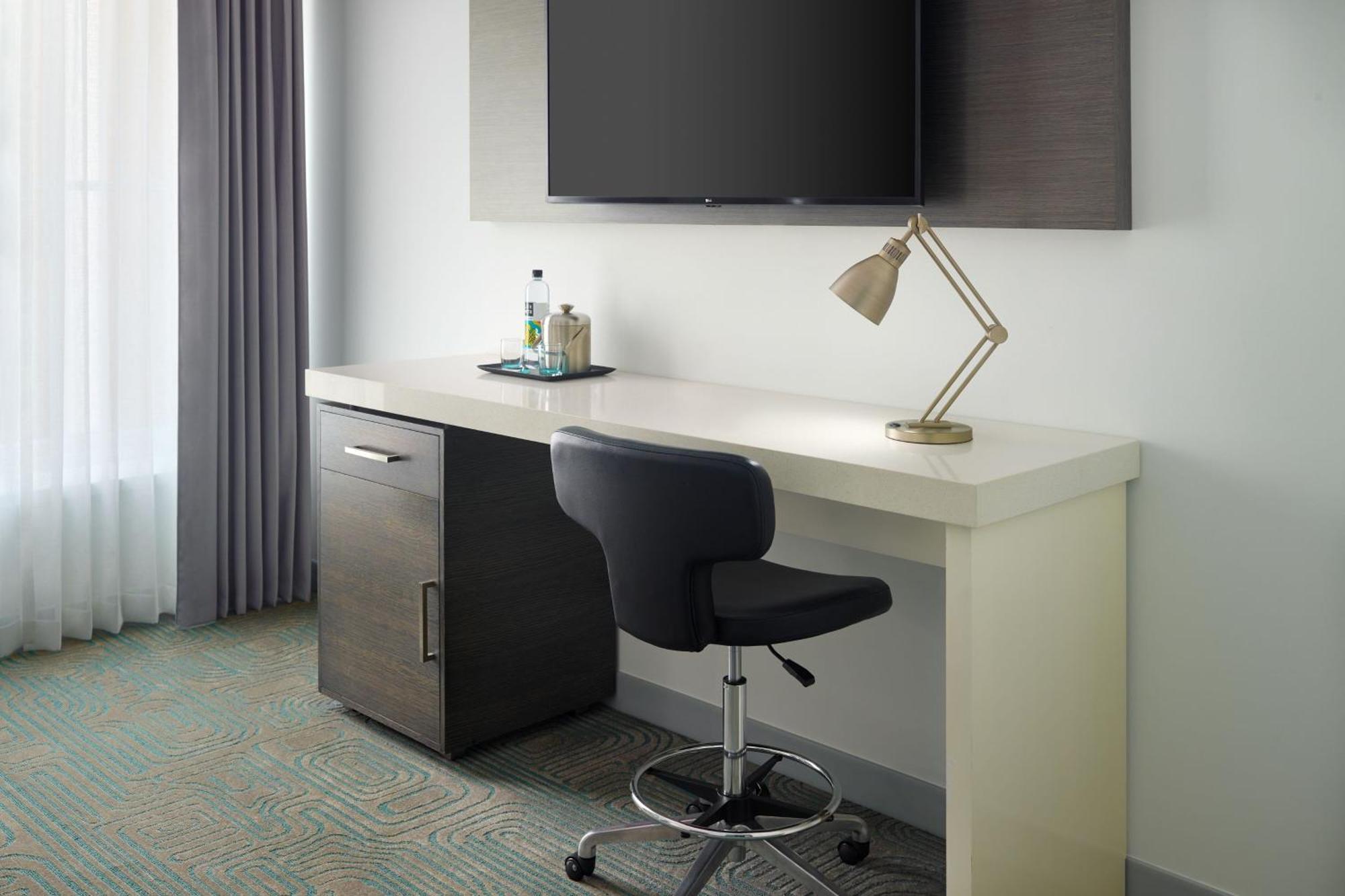 Guest Room 1 King