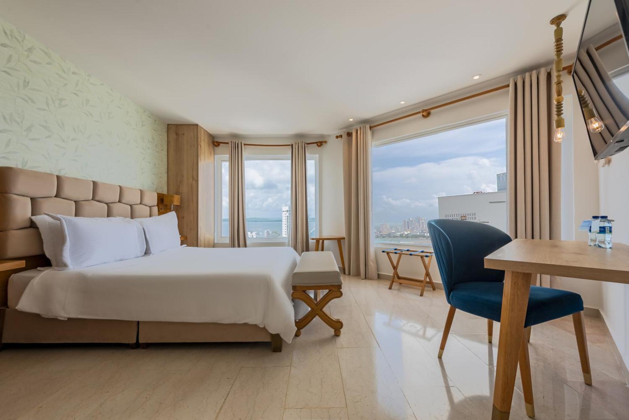 Deluxe Room,1545492928:JPEG