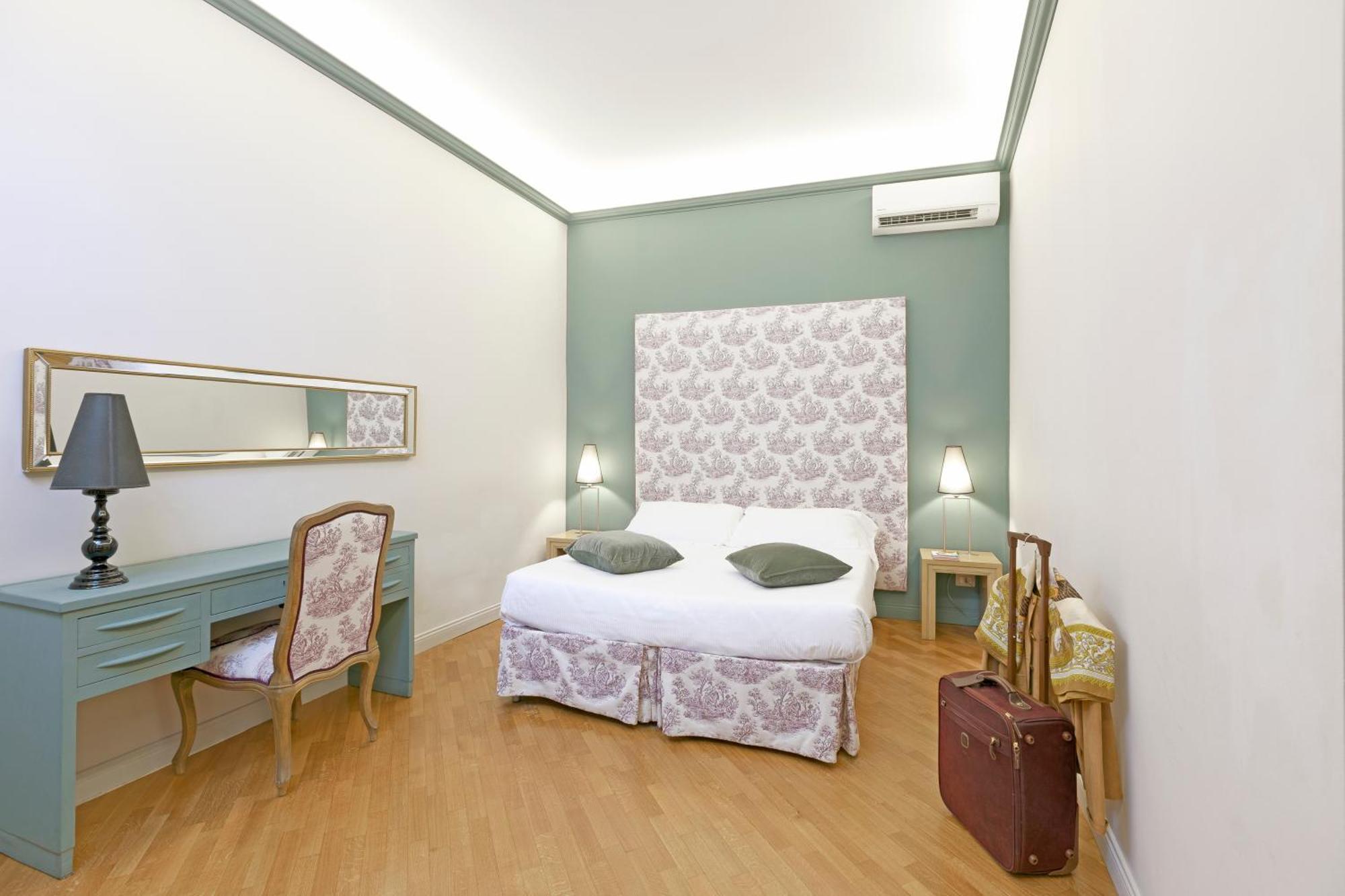 One-Bedroom Apartment,1545512236:JPEG