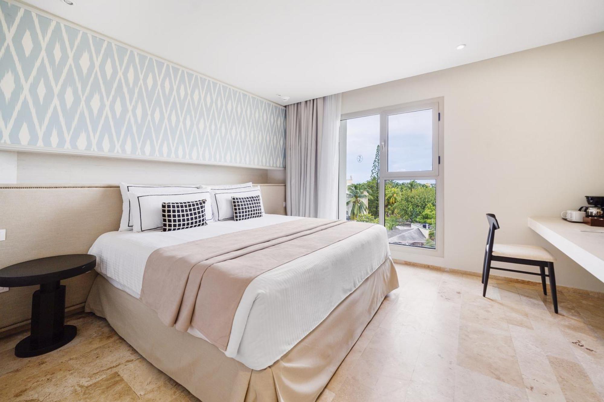 Aluxes Double Room,1545535402:JPEG