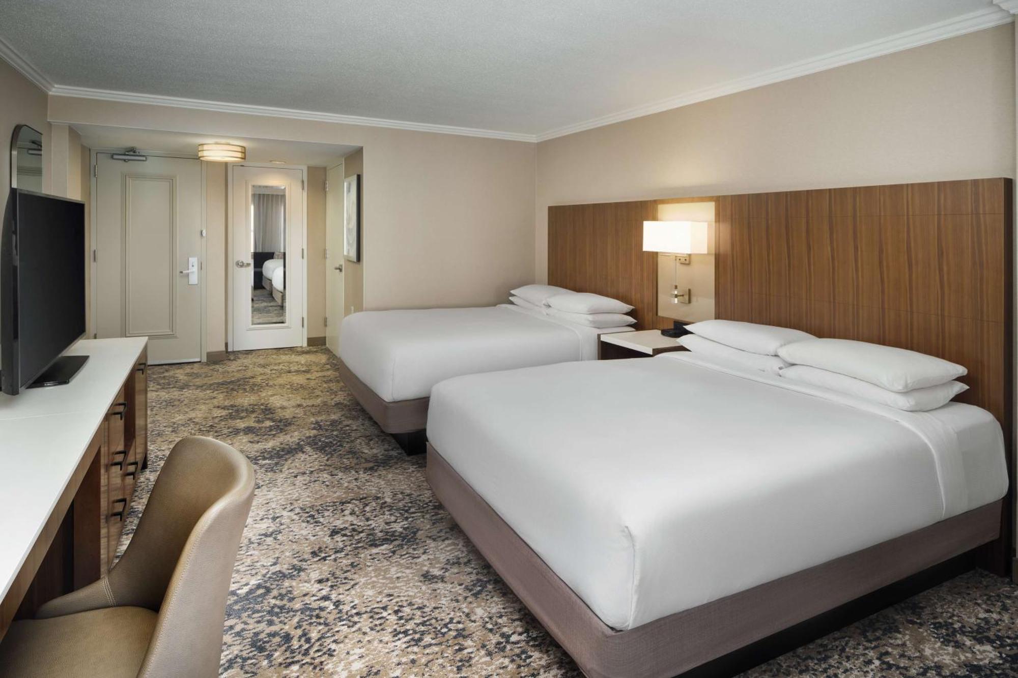 Standard Queen Room Two Queen Beds