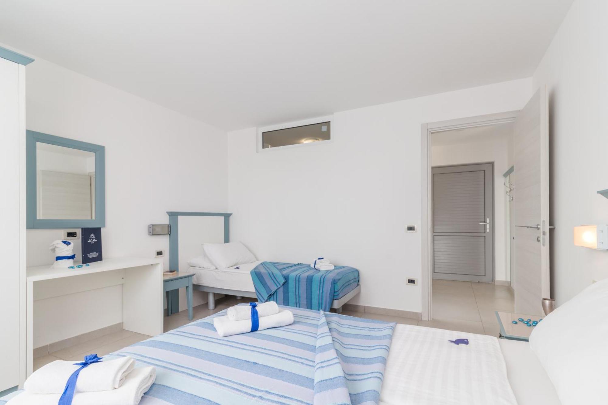 One-Bedroom Apartment Balcony