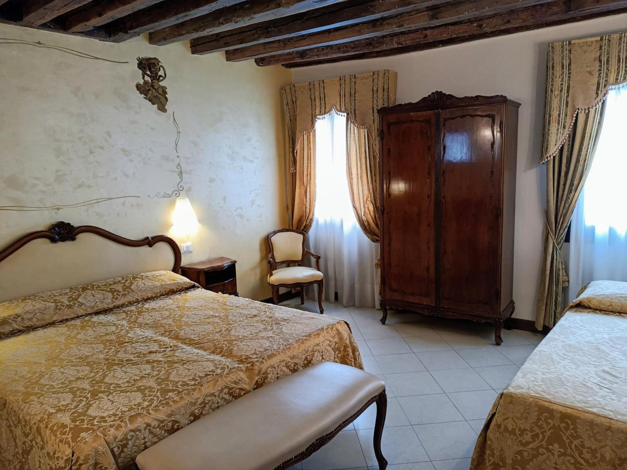 Triple Room,1546004086:JPEG