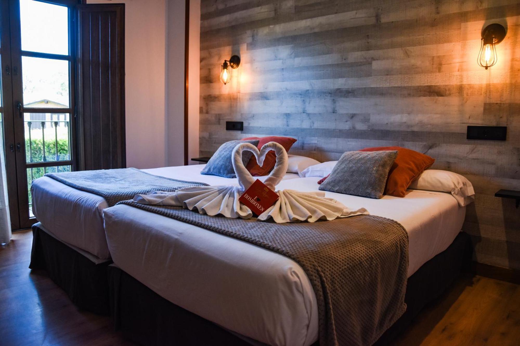 Double or Twin Room,1653531478:JPEG