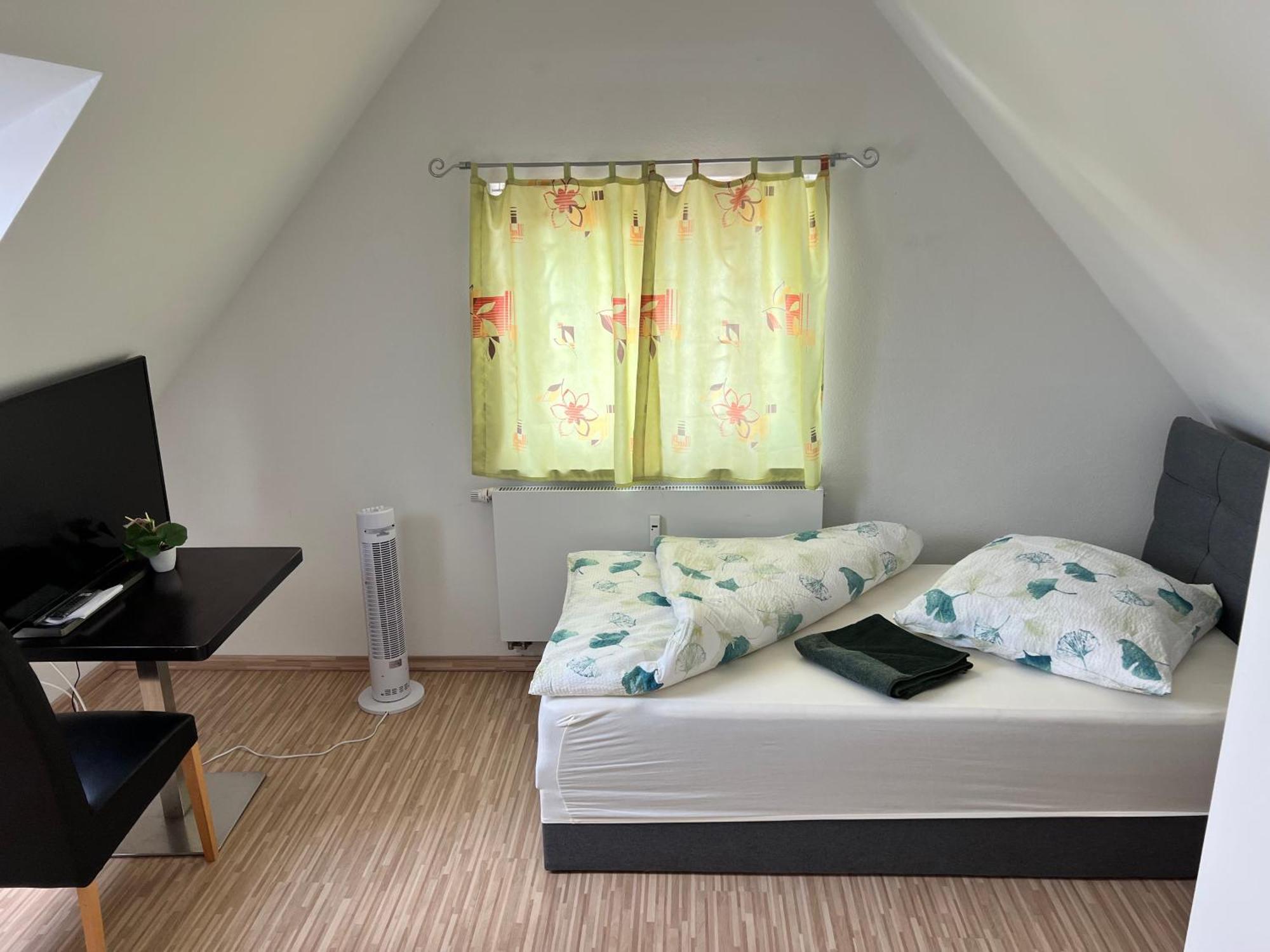 Small Single Room