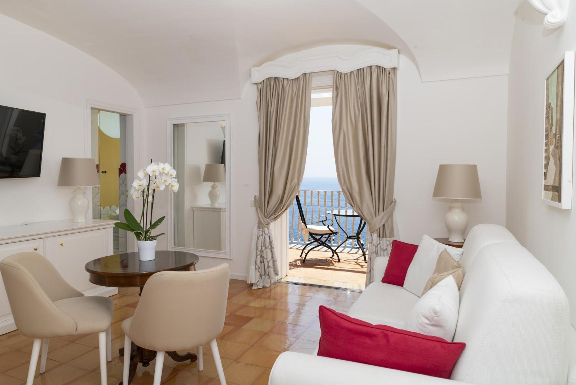 Queen Room Spa Bath