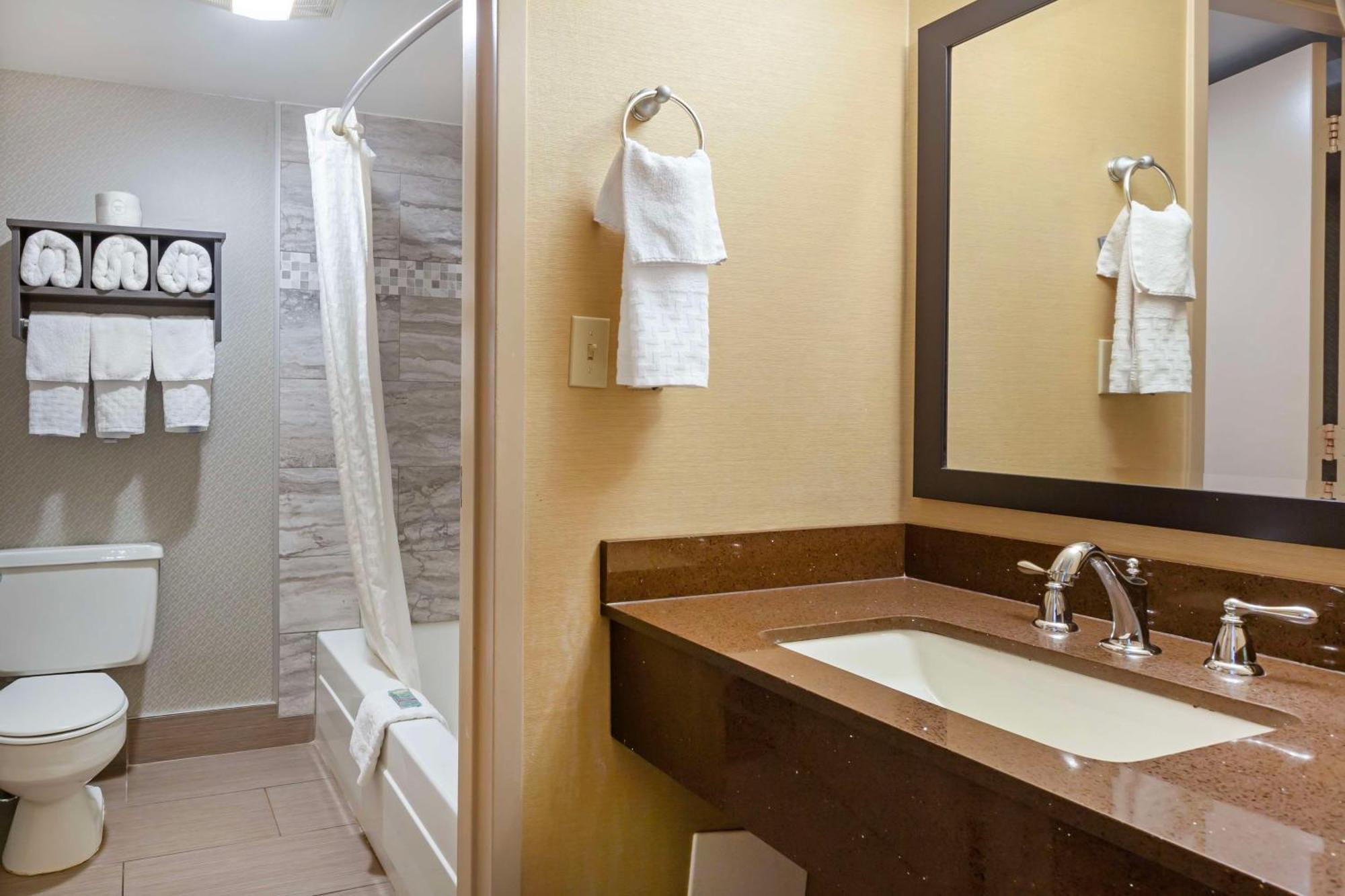 Double Room Two Double Beds Non-Smoking
