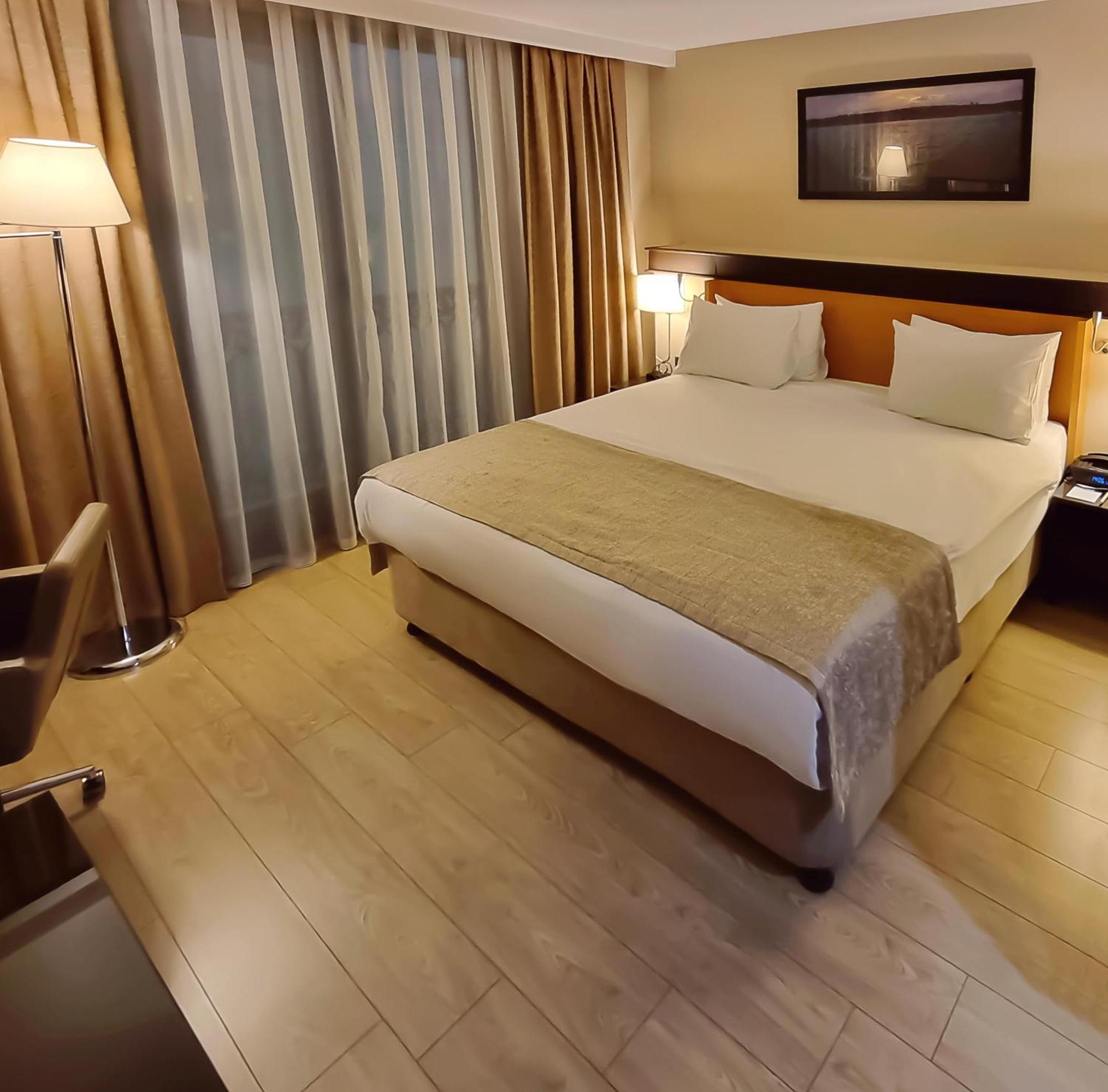 Economy Double Room