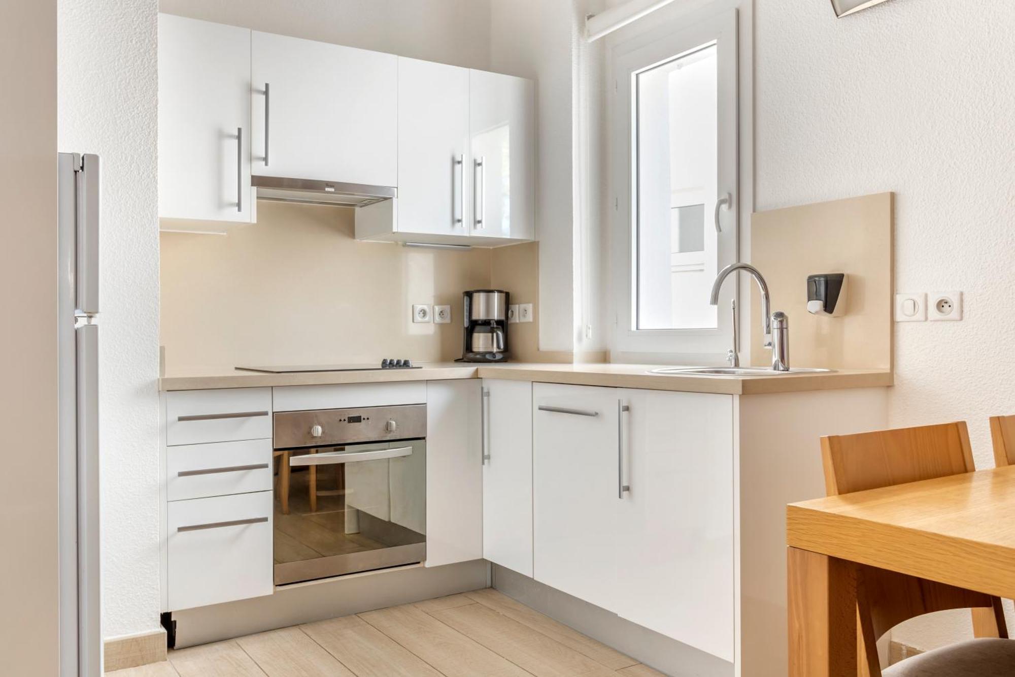 One-Bedroom Apartment,1546768375:JPEG