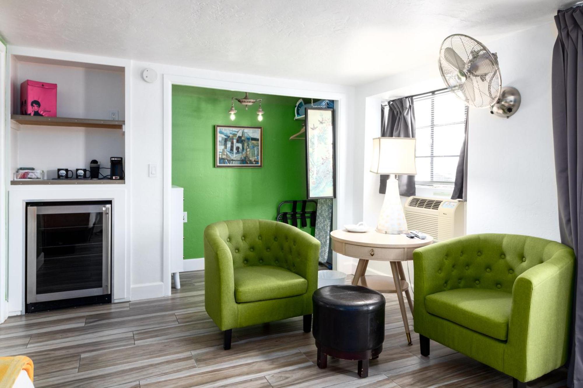 King Room