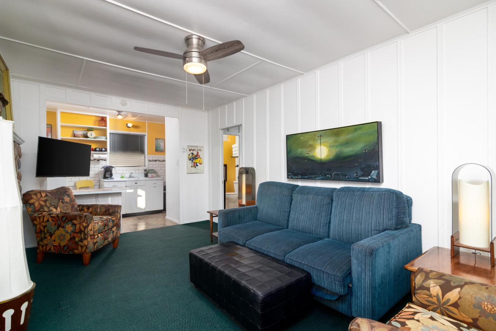 Queen Suite