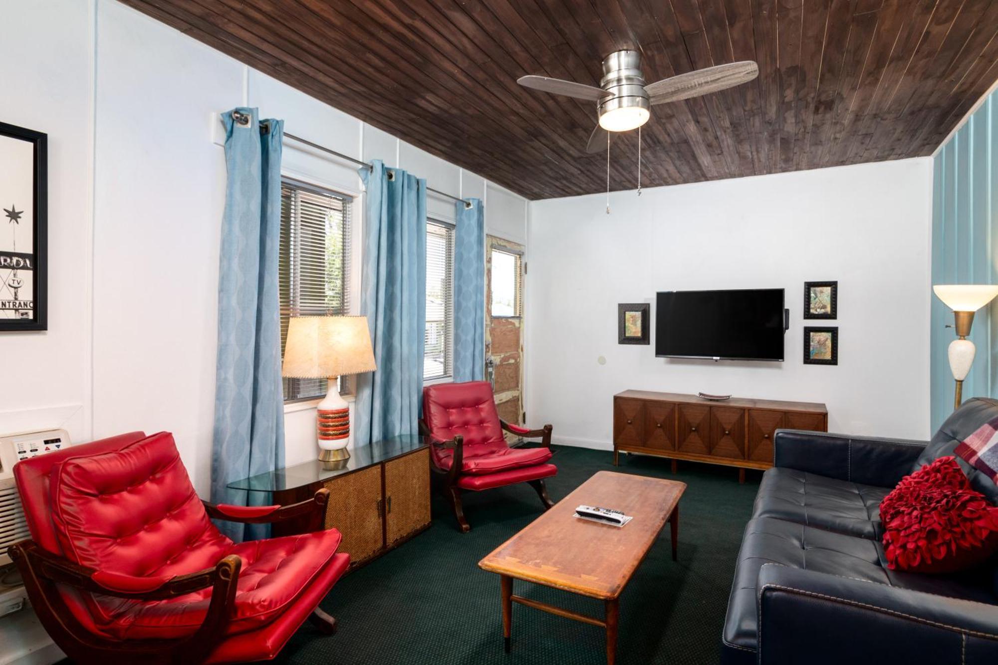 Queen Suite