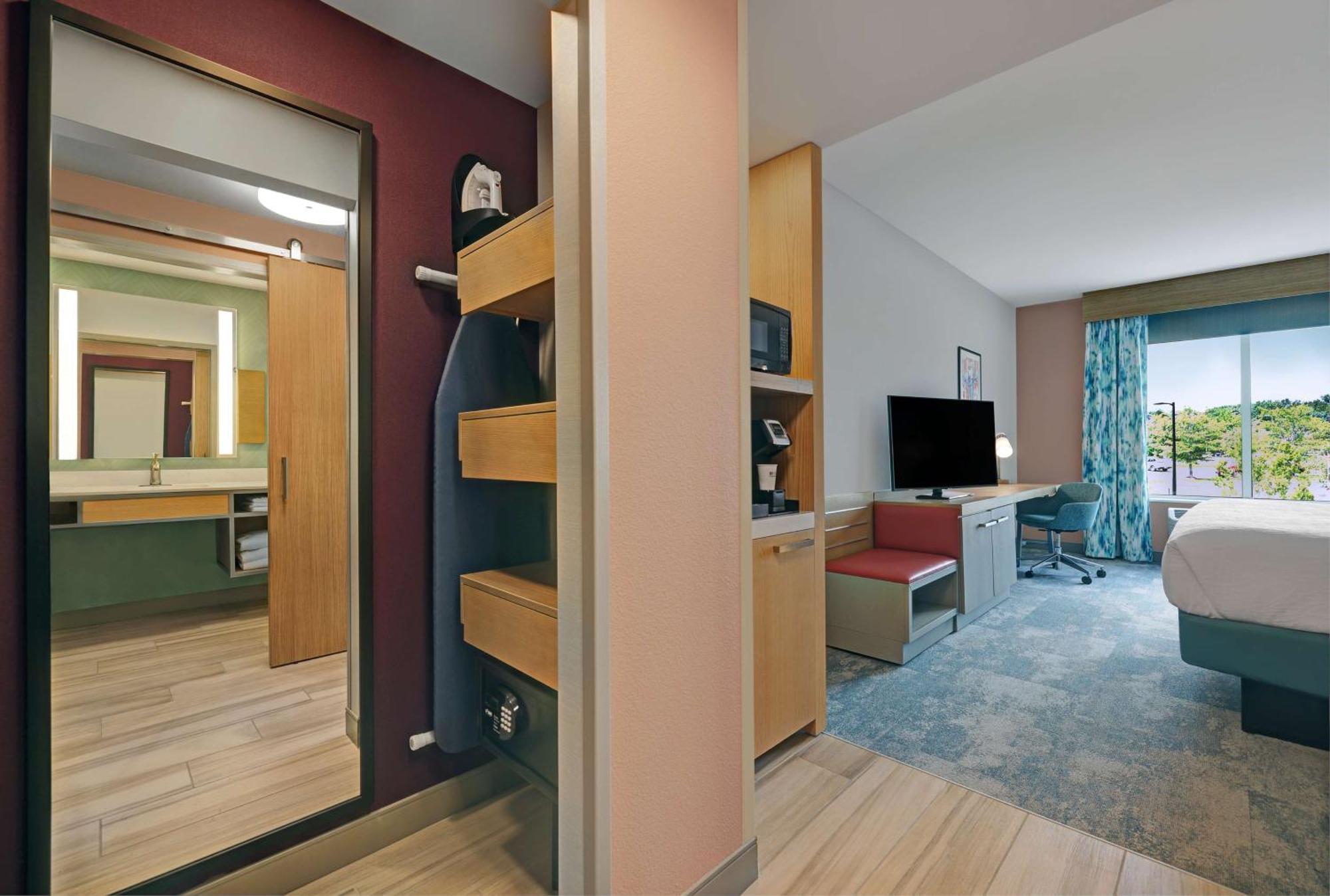 King Room