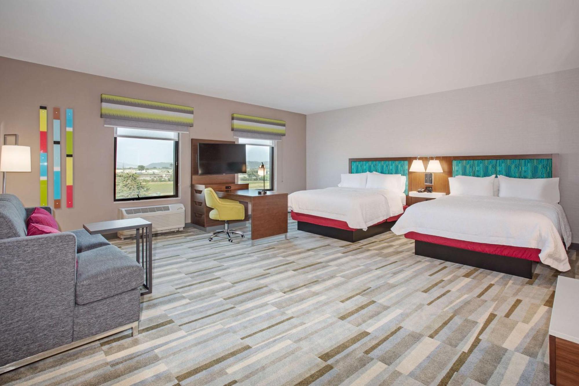 Studio Suite Two Queen Beds Non-Smoking