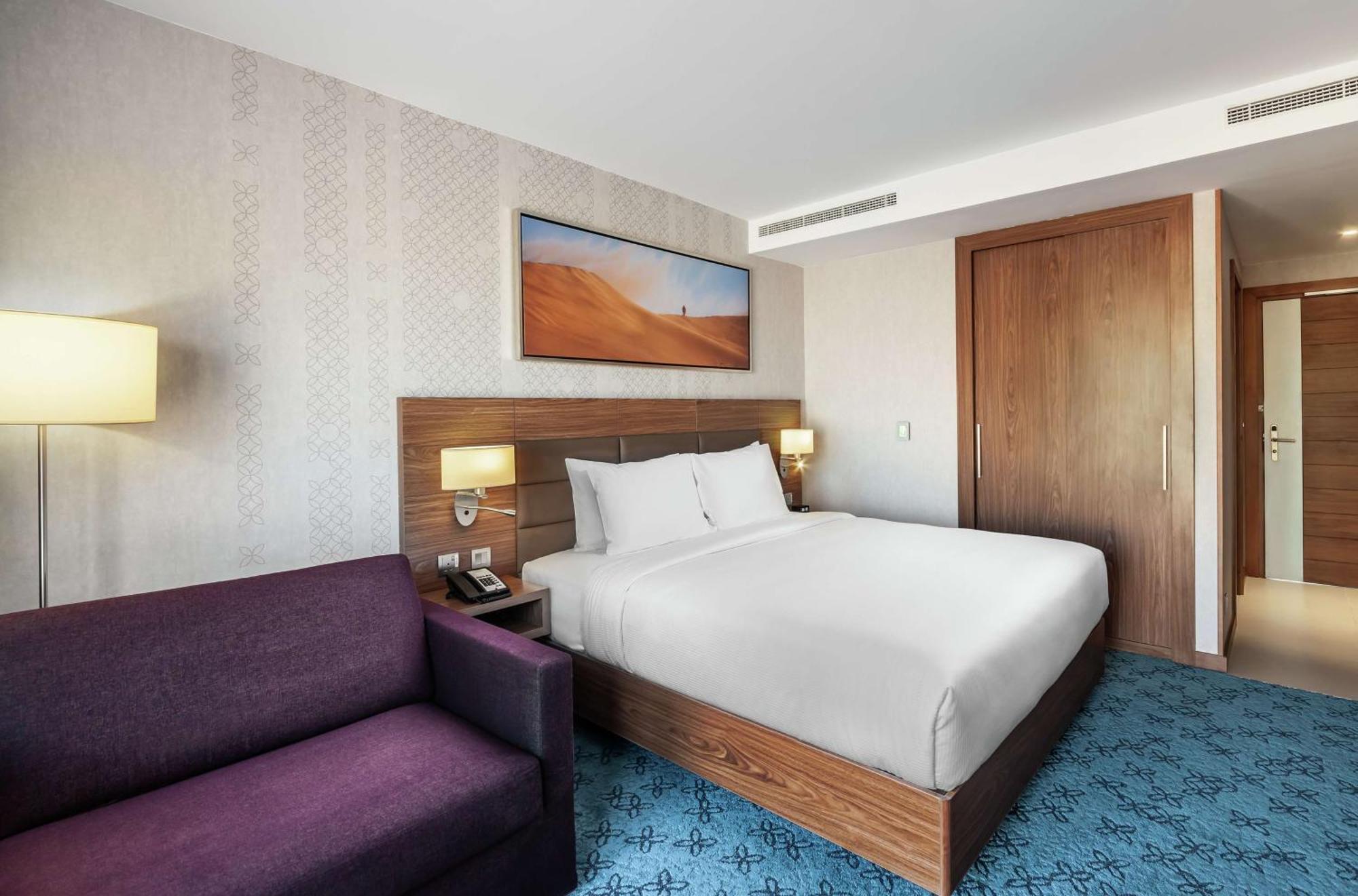 Deluxe King Room Sofa Bed