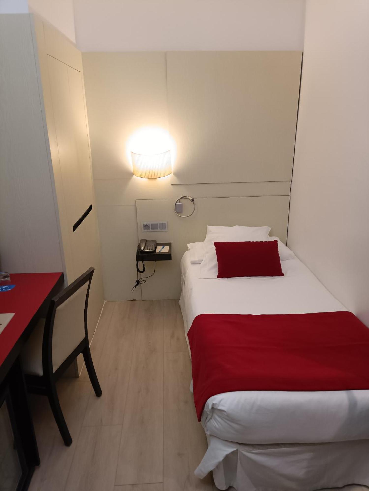 Single Room