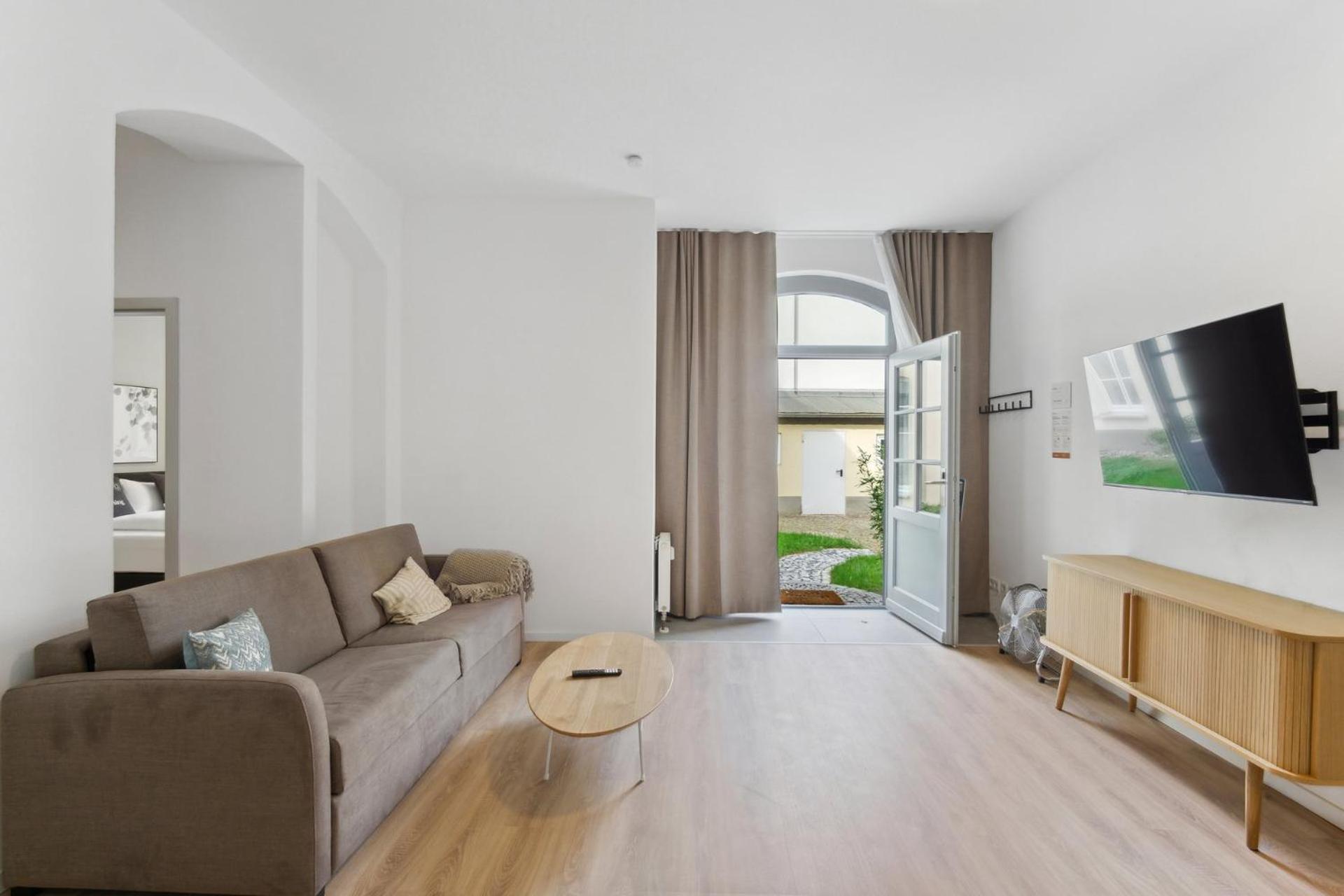 One-Bedroom Suite,1547296408:JPEG