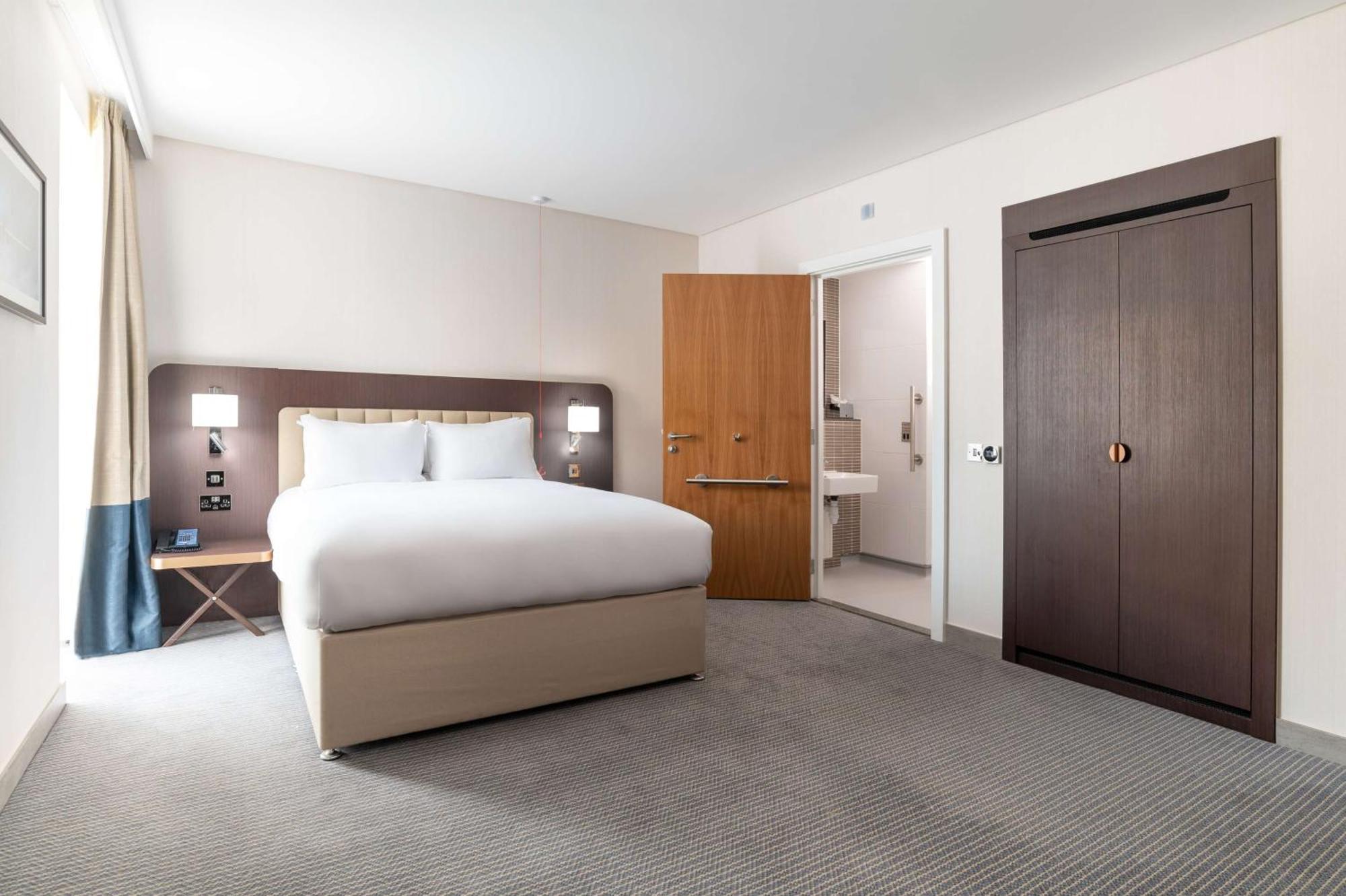 Queen Room Disability Access