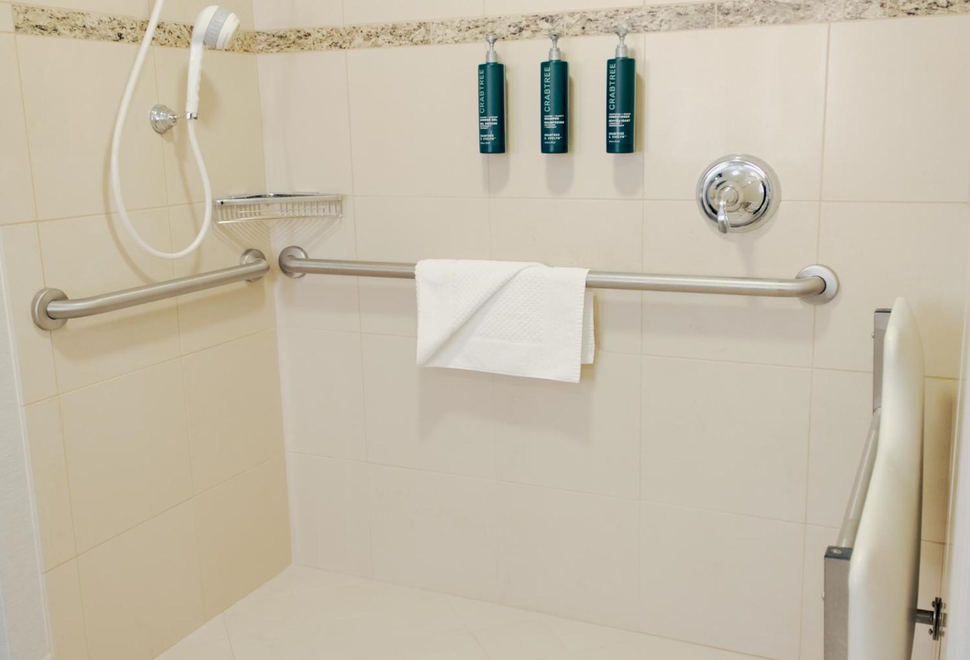 King Corner Room Roll Shower Hearing Accessible