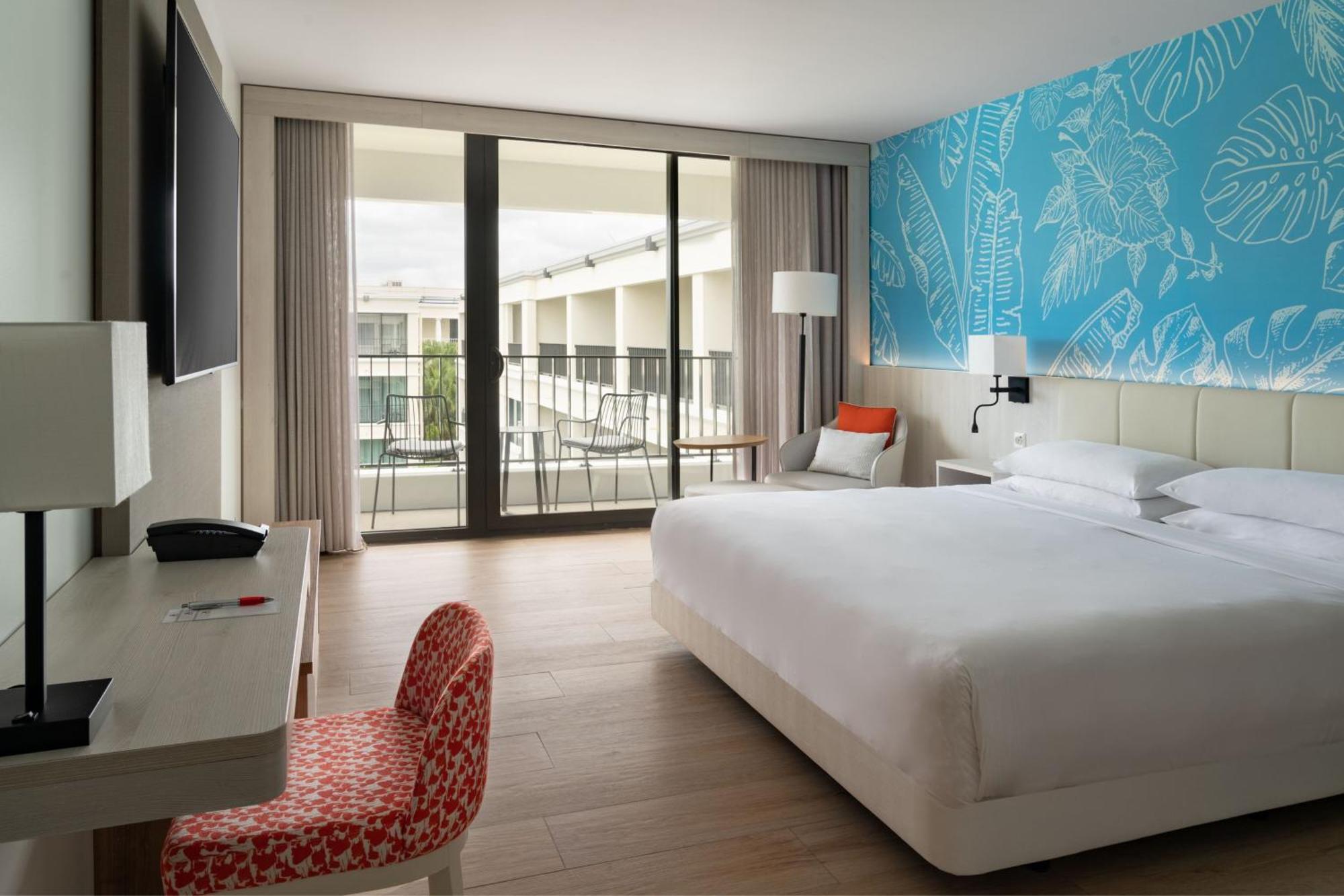 Partial Ocean view King bed