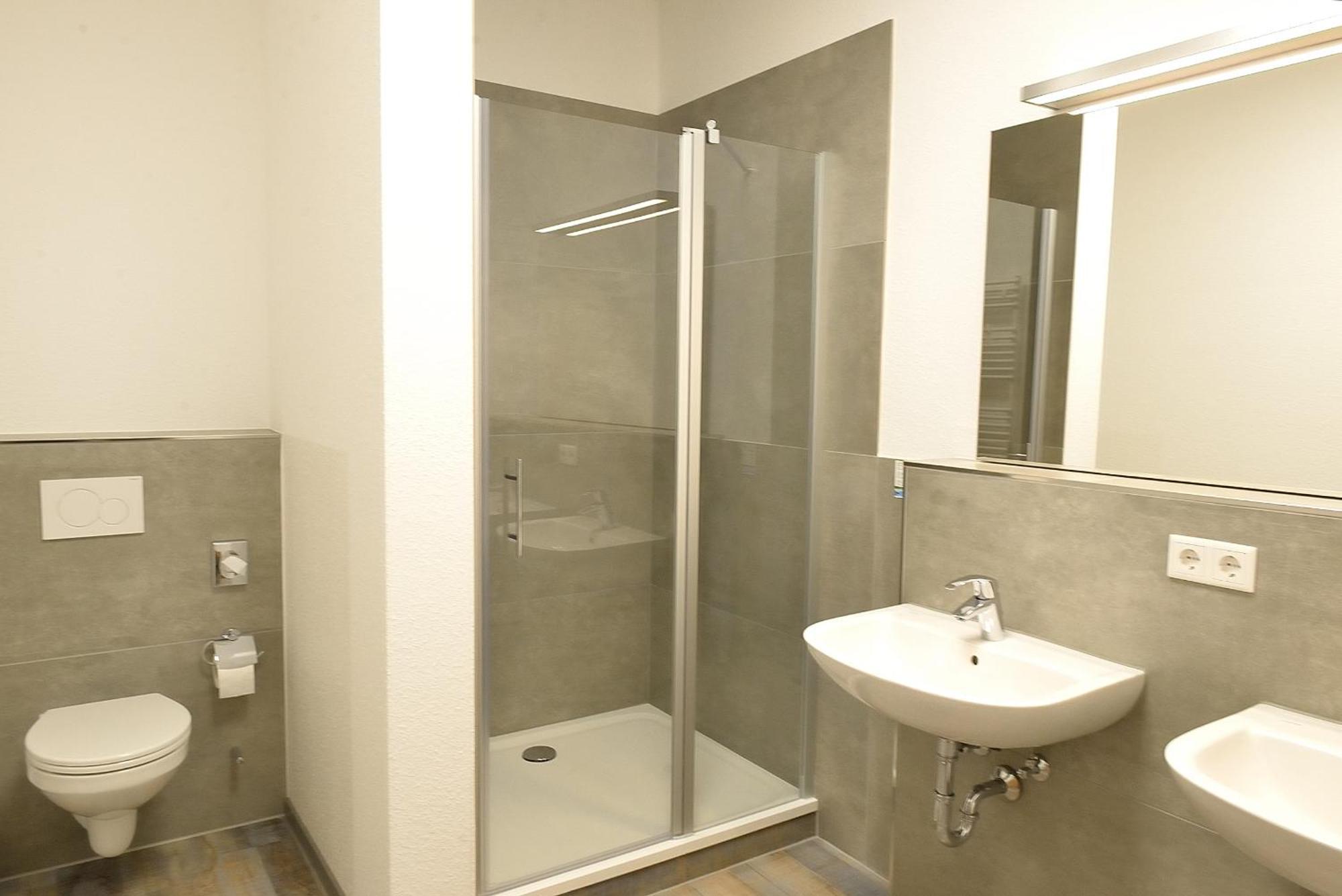 6-Bed Mixed Dormitory Room,1547655766:JPEG