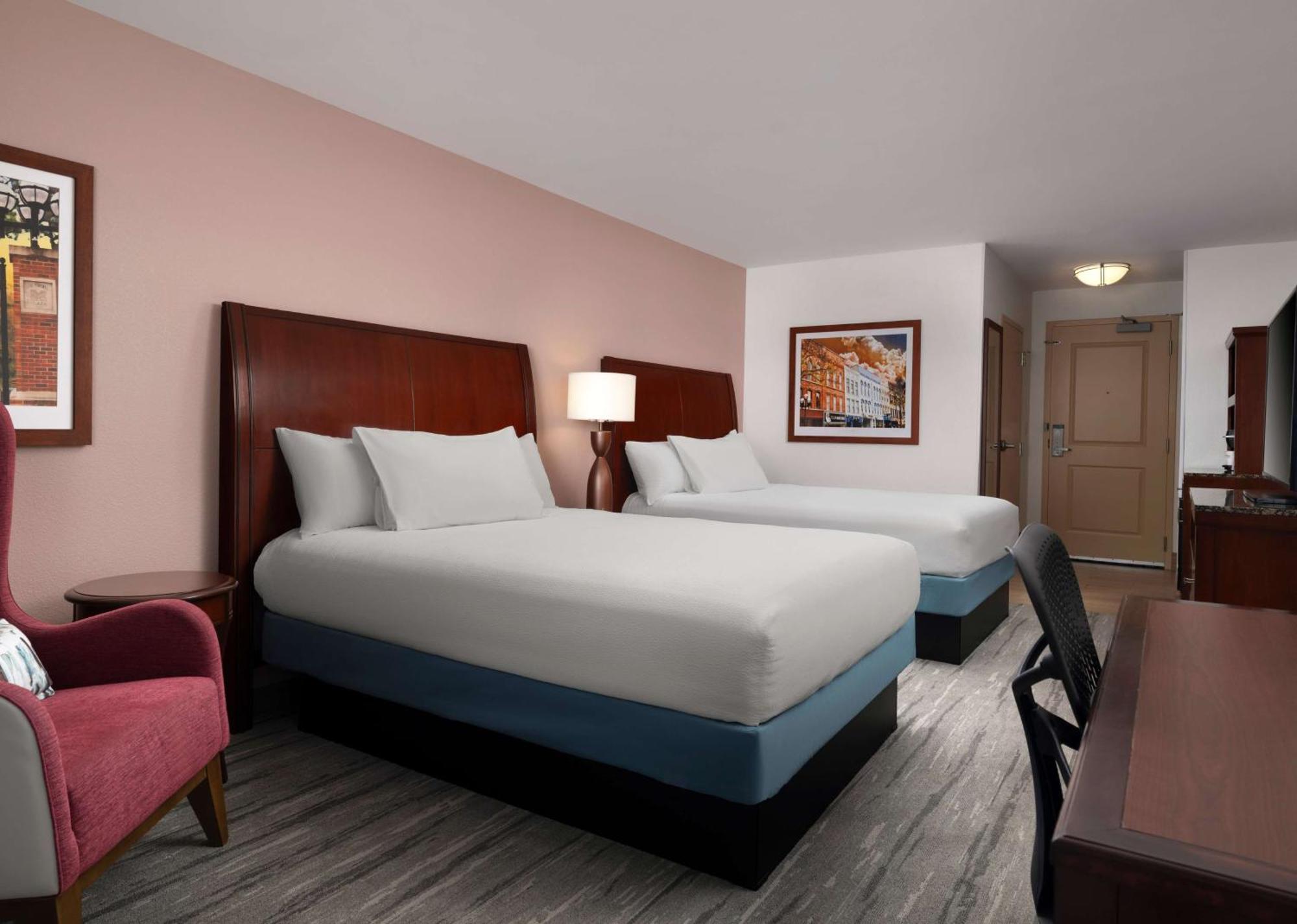 Premium Queen Room Two Queen Beds,1547709934:JPEG