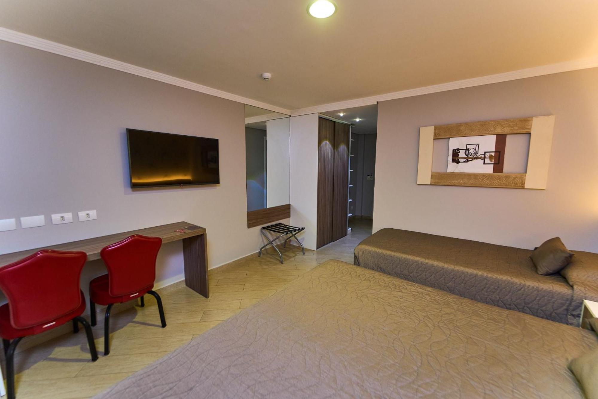 Comfort Triple Room