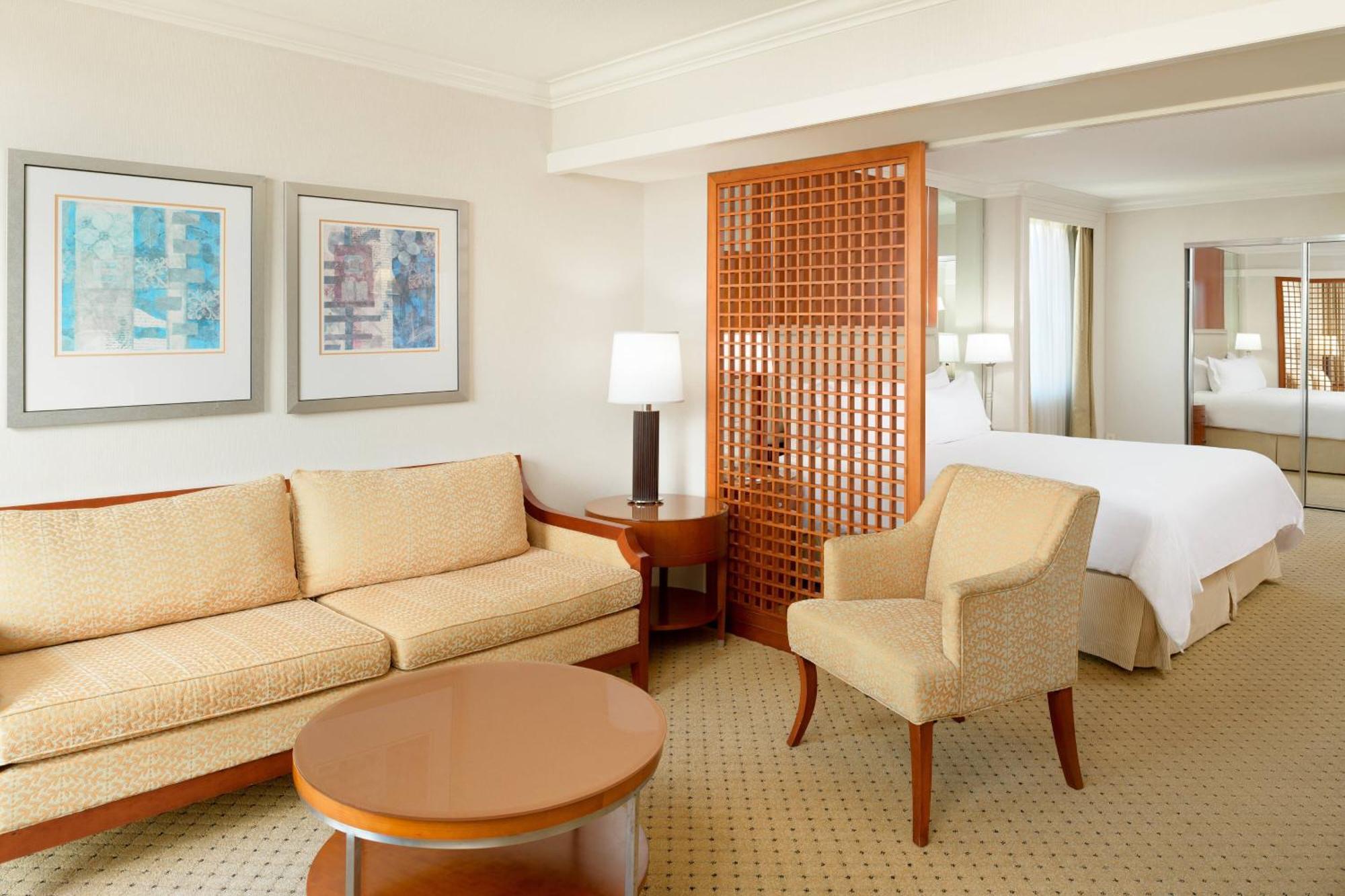1 King 1 Bedroom Junior Suite