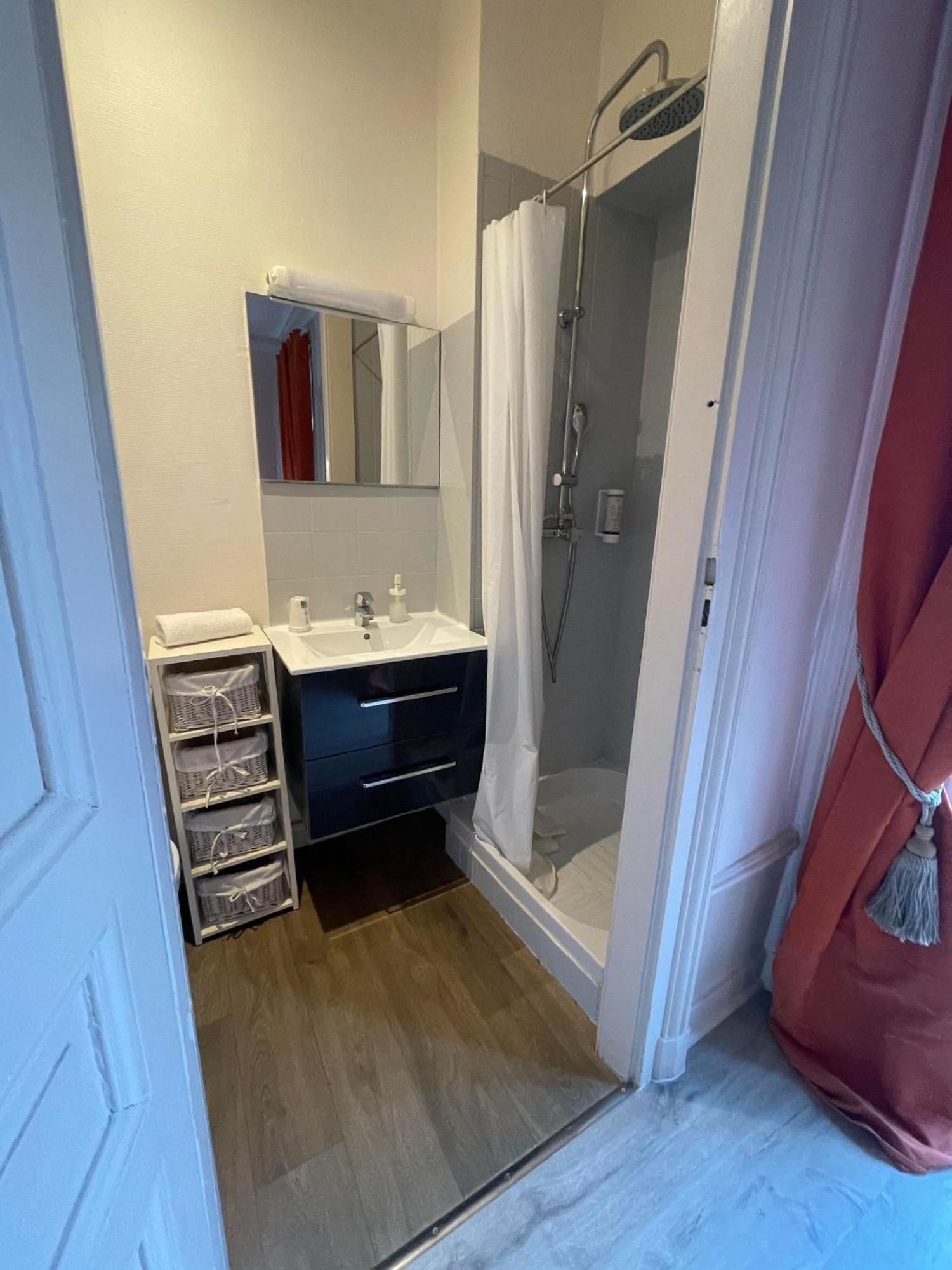 Standard Twin Room,1547857990:JPEG