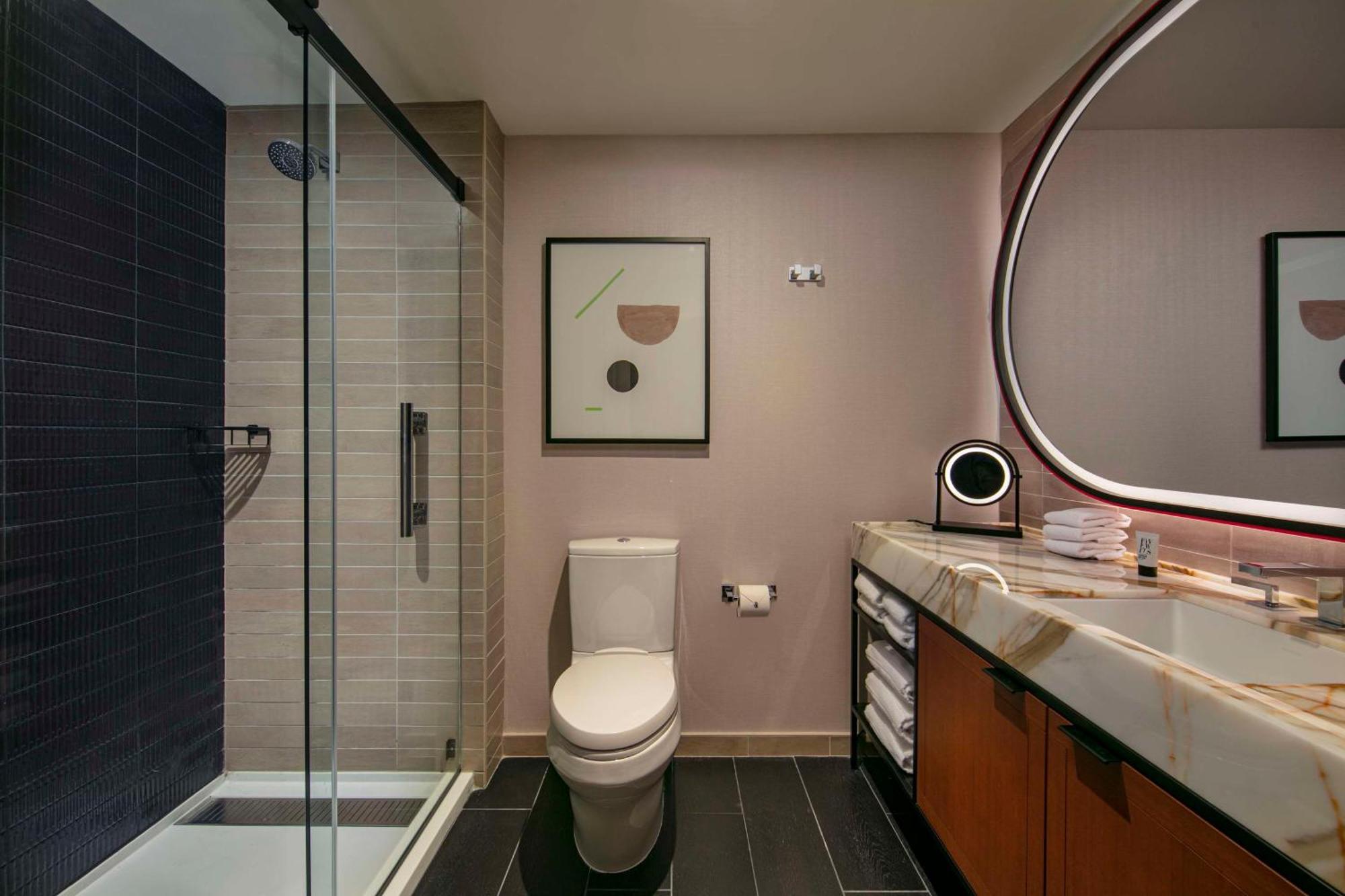 Classic King Room