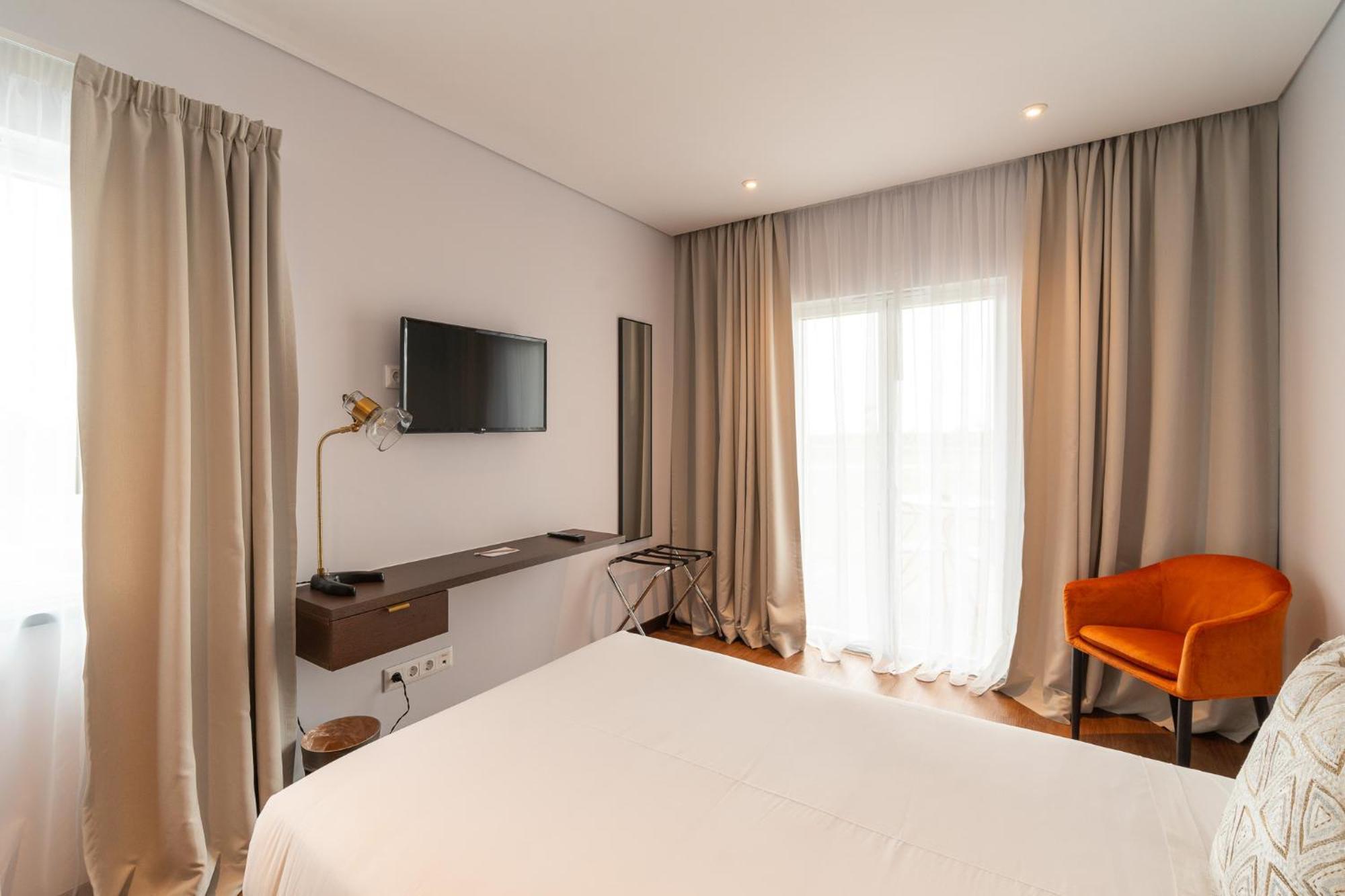 Standard Double or Twin Room Sea View