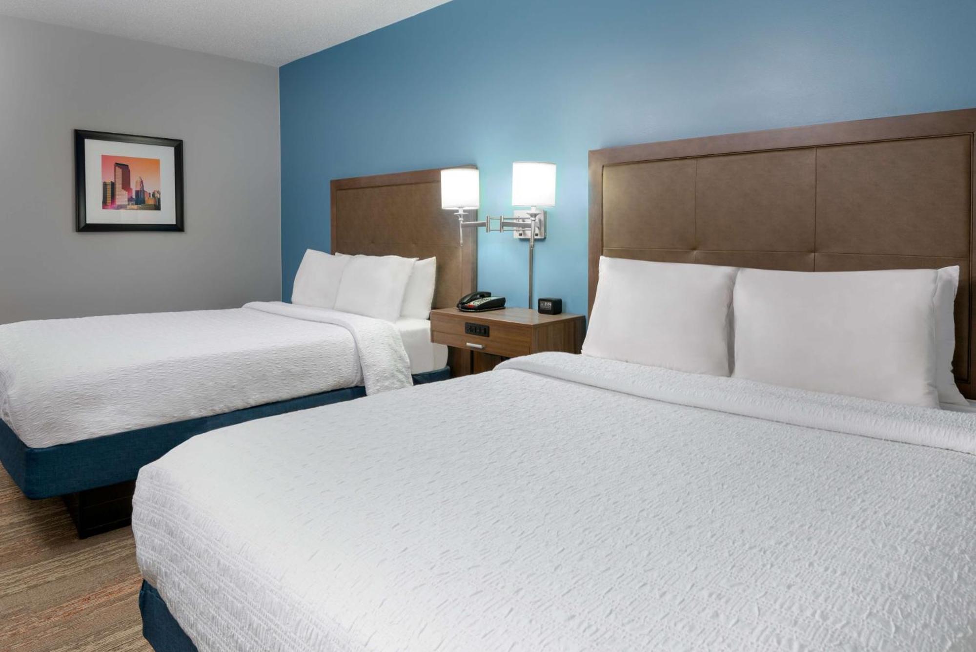 Room Two Queen Beds Non-Smoking