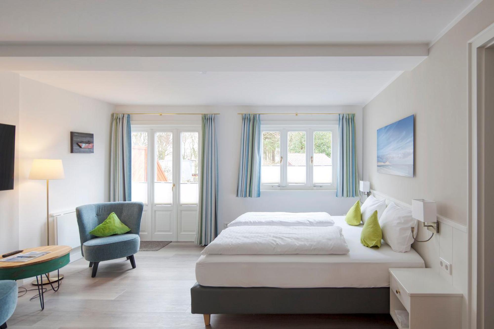 Junior Suite,1548229996:JPEG