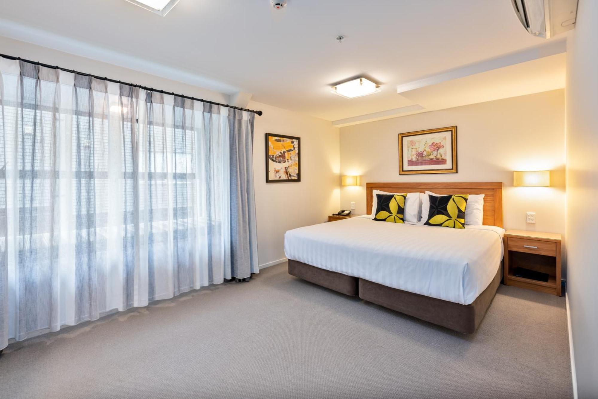 Executive Suite Spa Bath