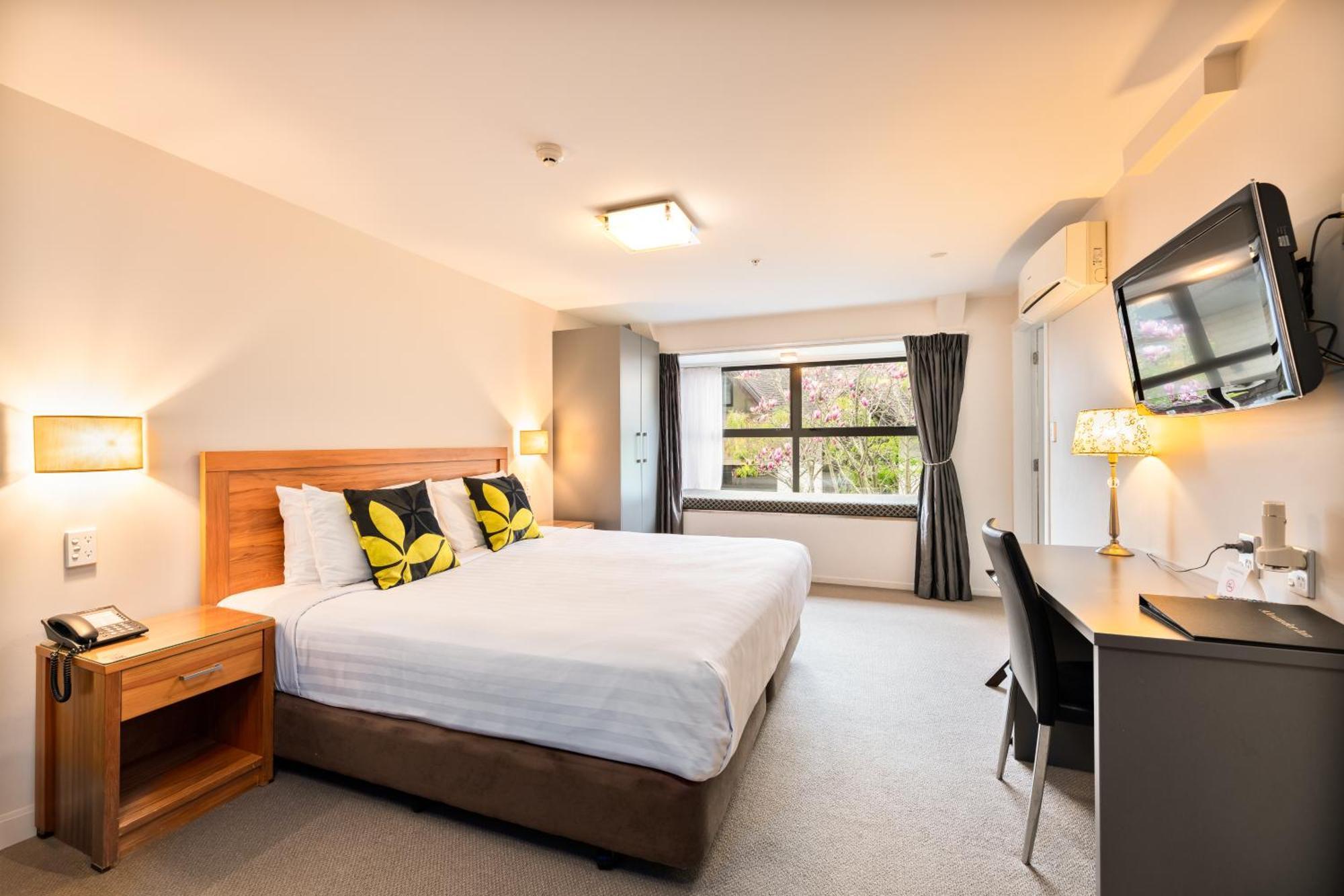 Executive King Room
