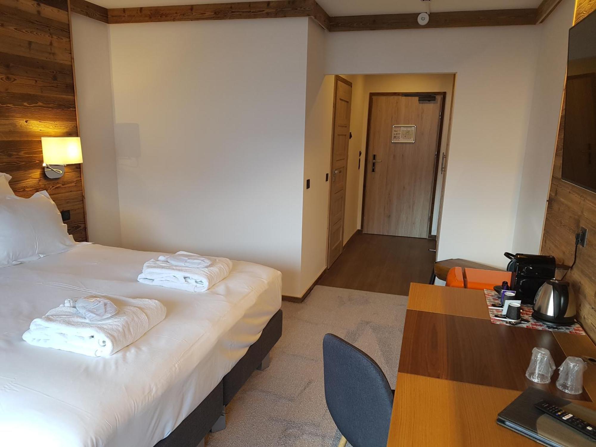 Superior Double Room,1548367306:JPEG