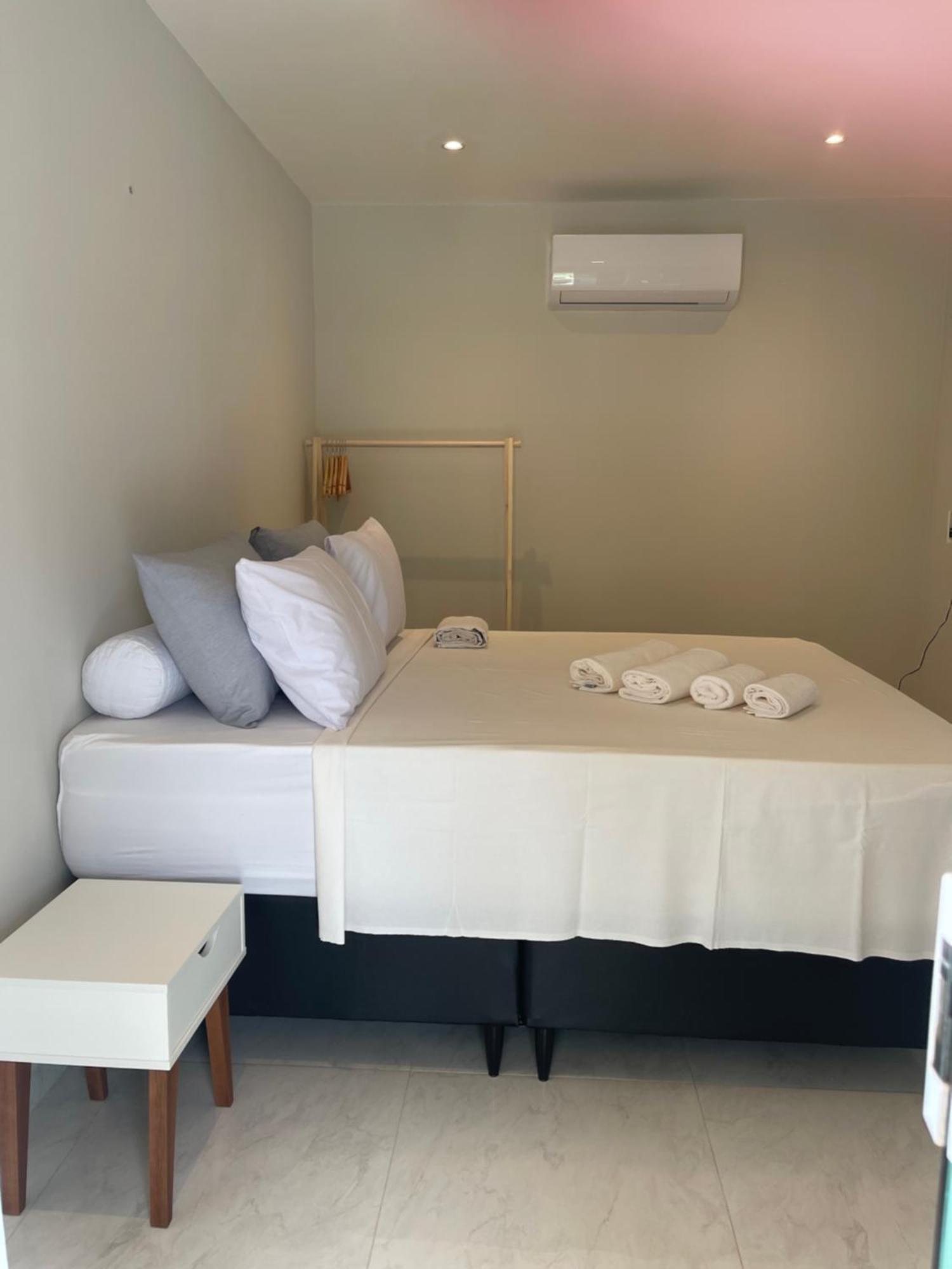 Deluxe Room,1552795792:JPEG
