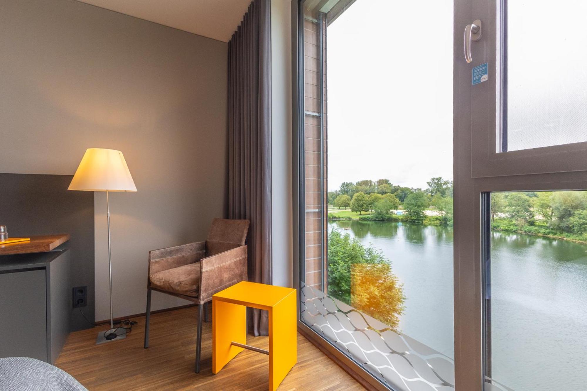 Double Room Lake View