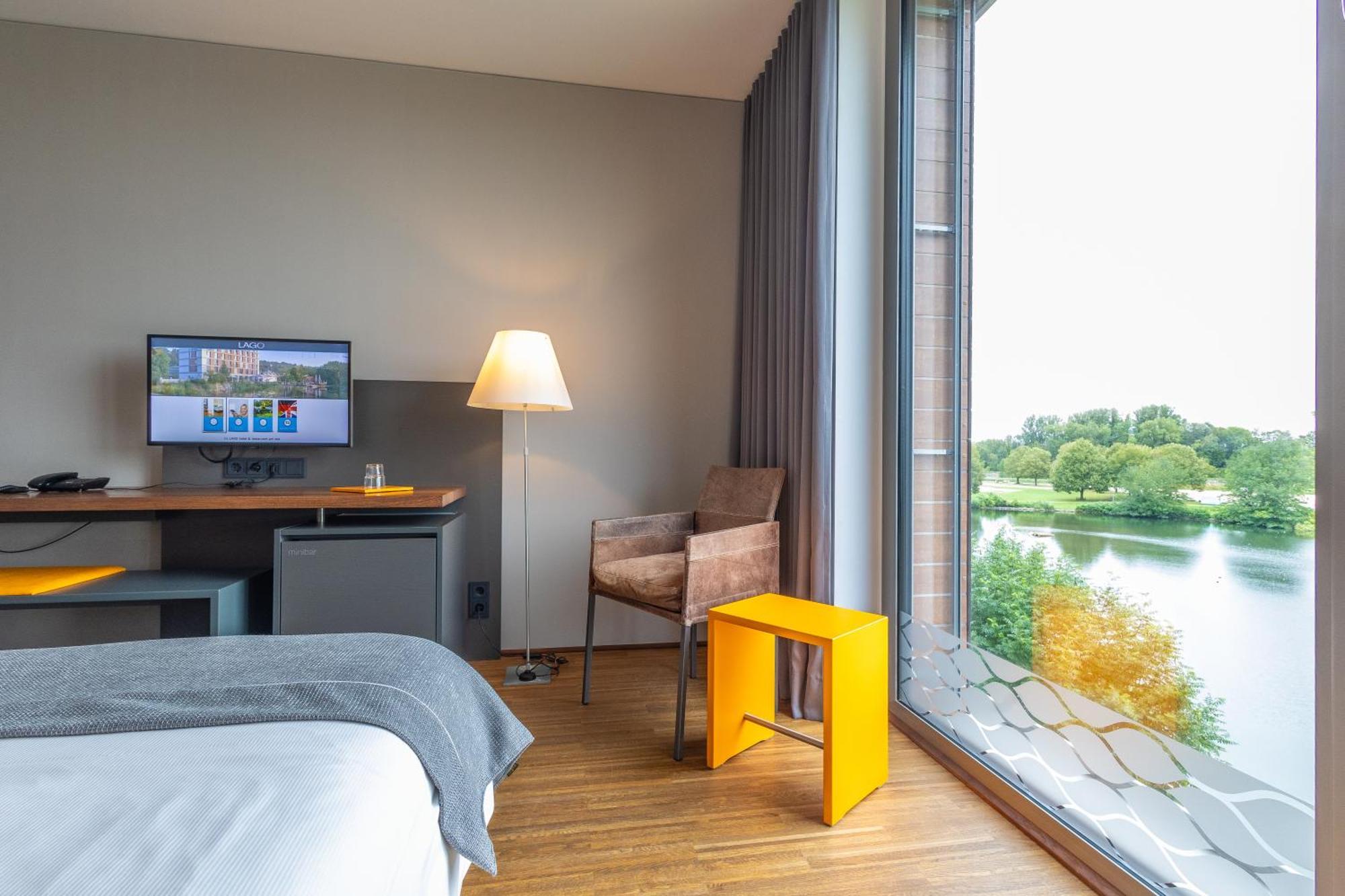 Double Room Lake View