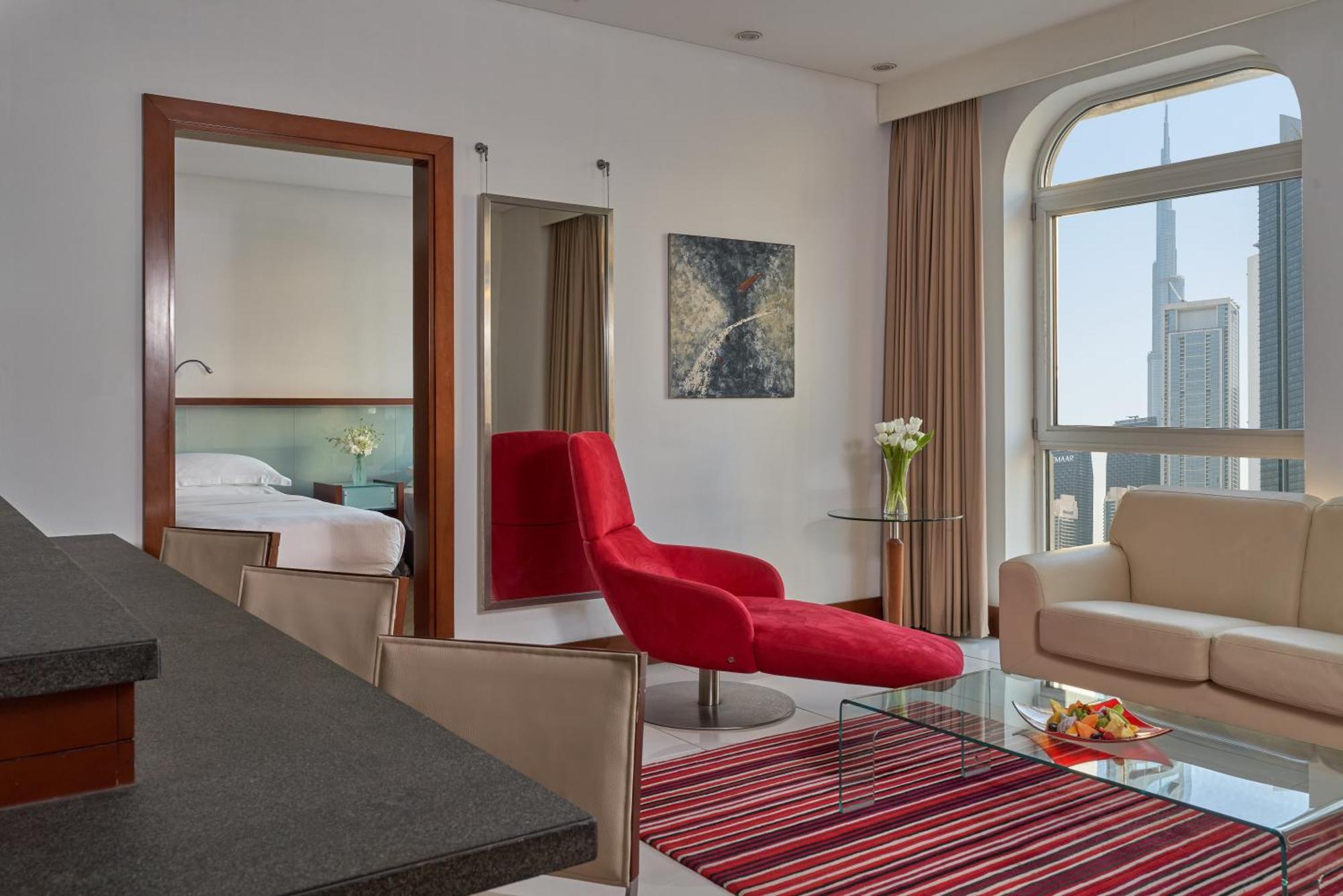 Burj Khalifa View One Bedroom Suite Twin Beds,1548752674:JPEG