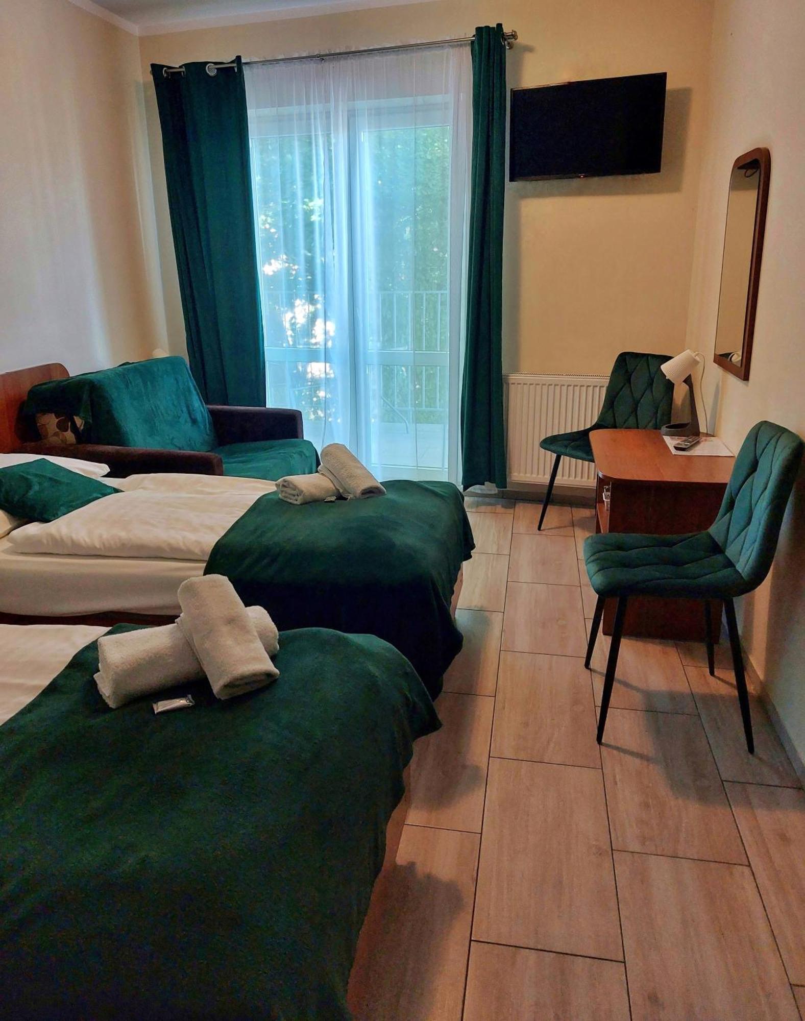 Standard Twin Room Sofa