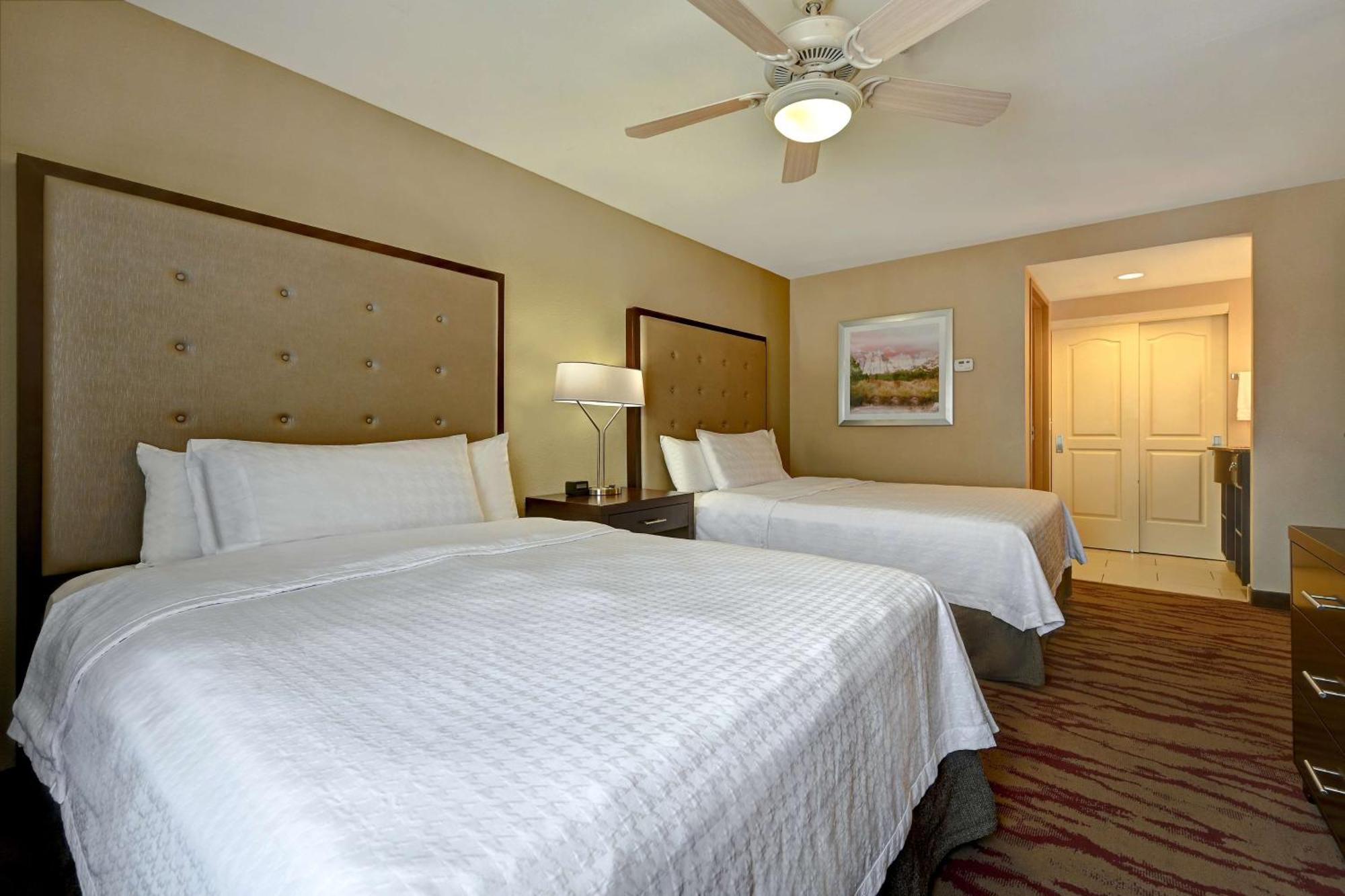 Suite Two Queen Beds Roll Shower Mobility Access or Non-Smoking,1275939142:JPEG